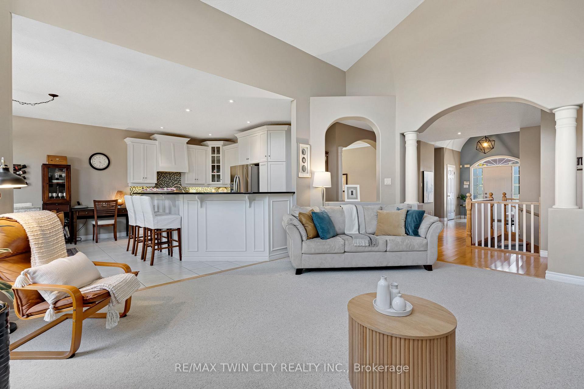 Photo 14 of 308 Deer Ridge Drive, Kitchener, Pioneer Tower West — HOMEH