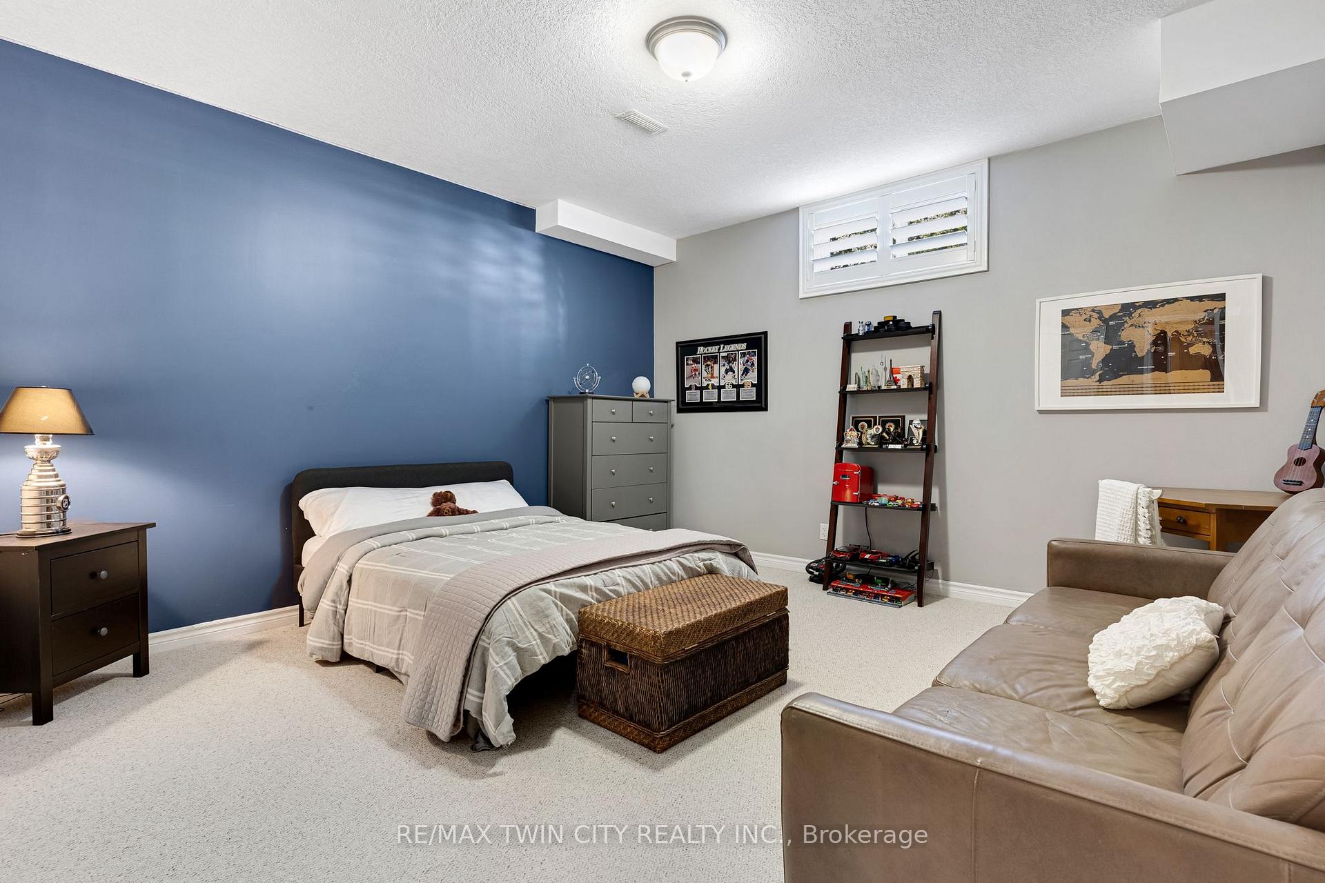 Photo 34 of 308 Deer Ridge Drive, Kitchener, Pioneer Tower West — HOMEH