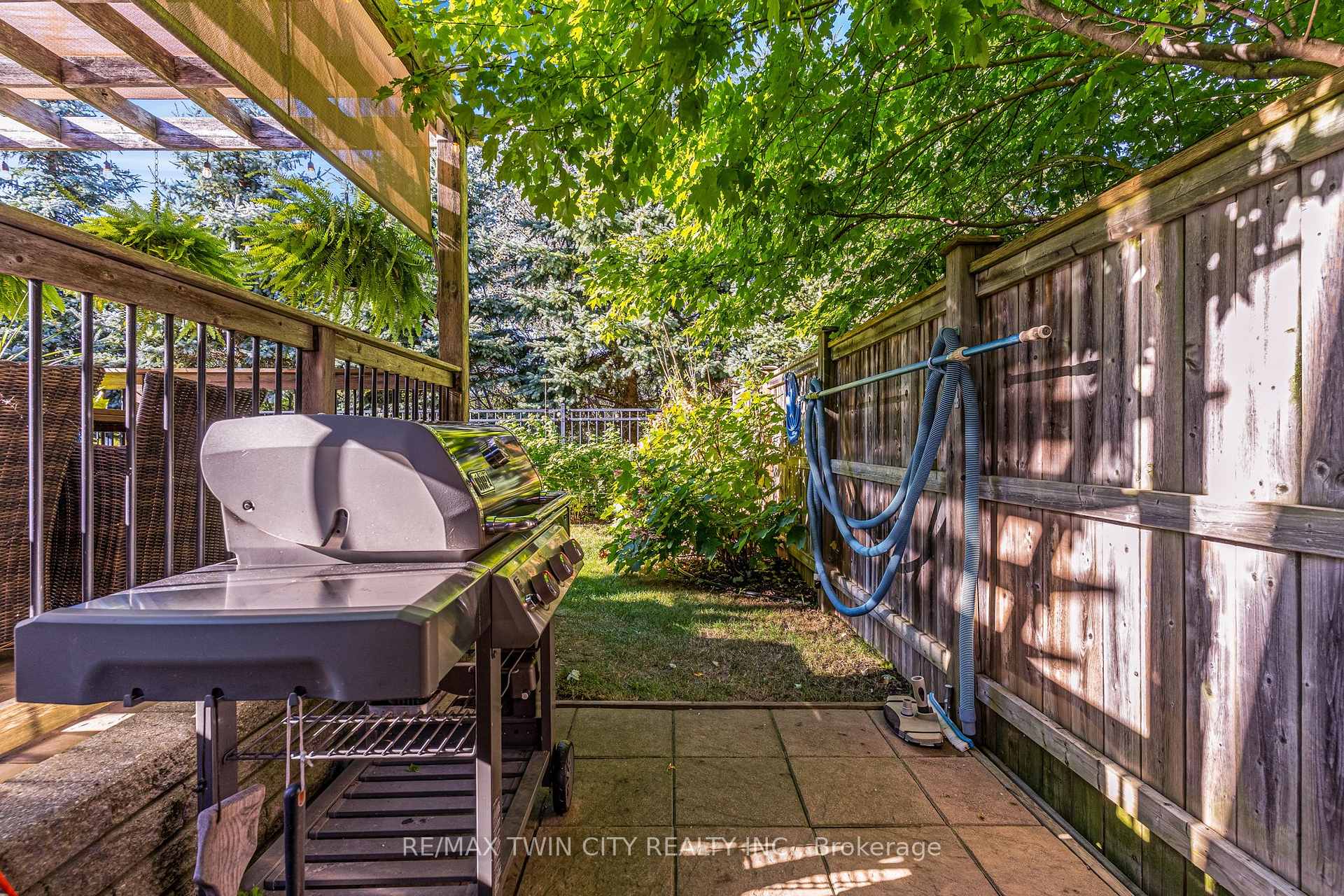 Photo 46 of 308 Deer Ridge Drive, Kitchener, Pioneer Tower West — HOMEH