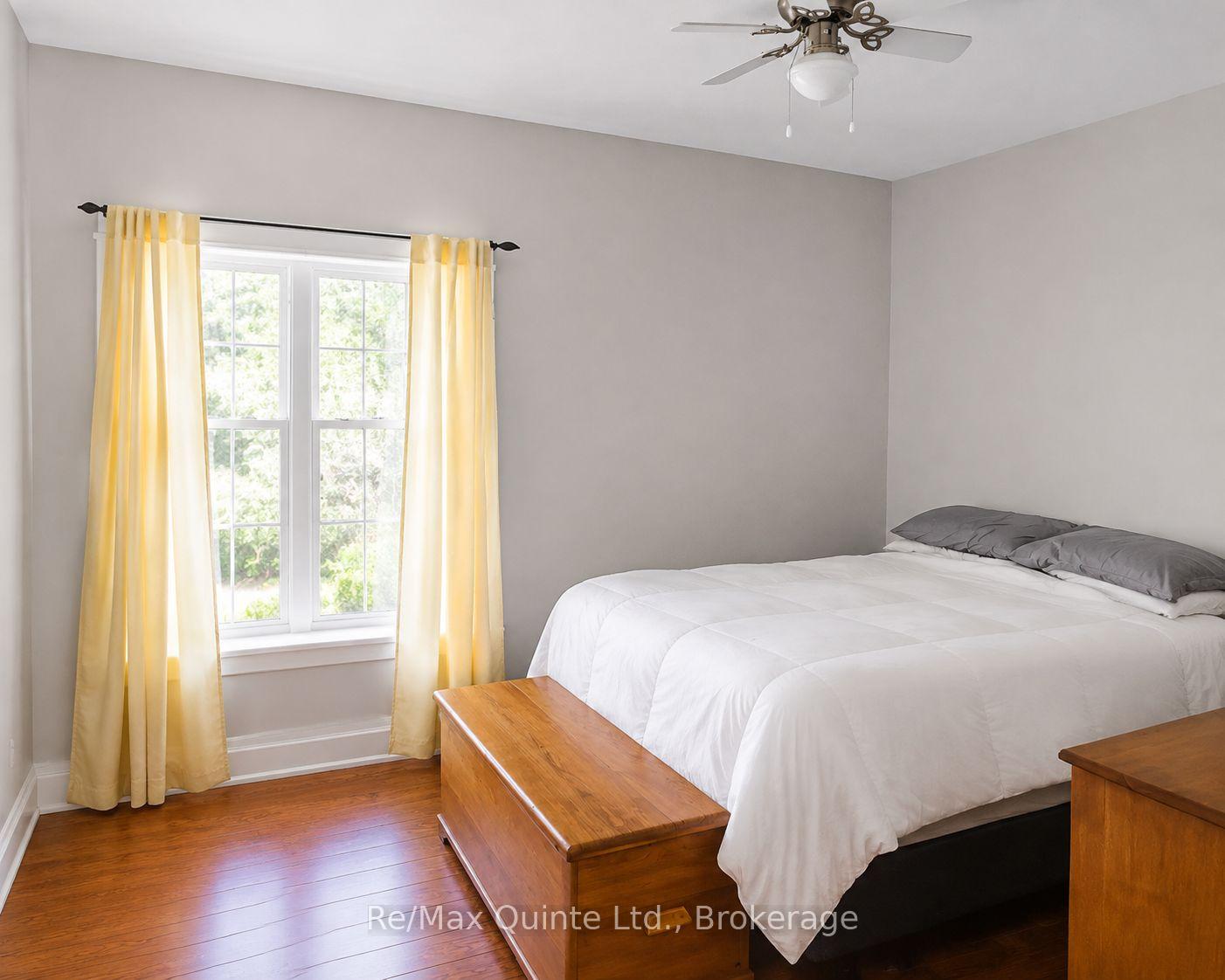 Photo 9 of 296 Coleman Street, Belleville, Belleville Ward — HOMEH