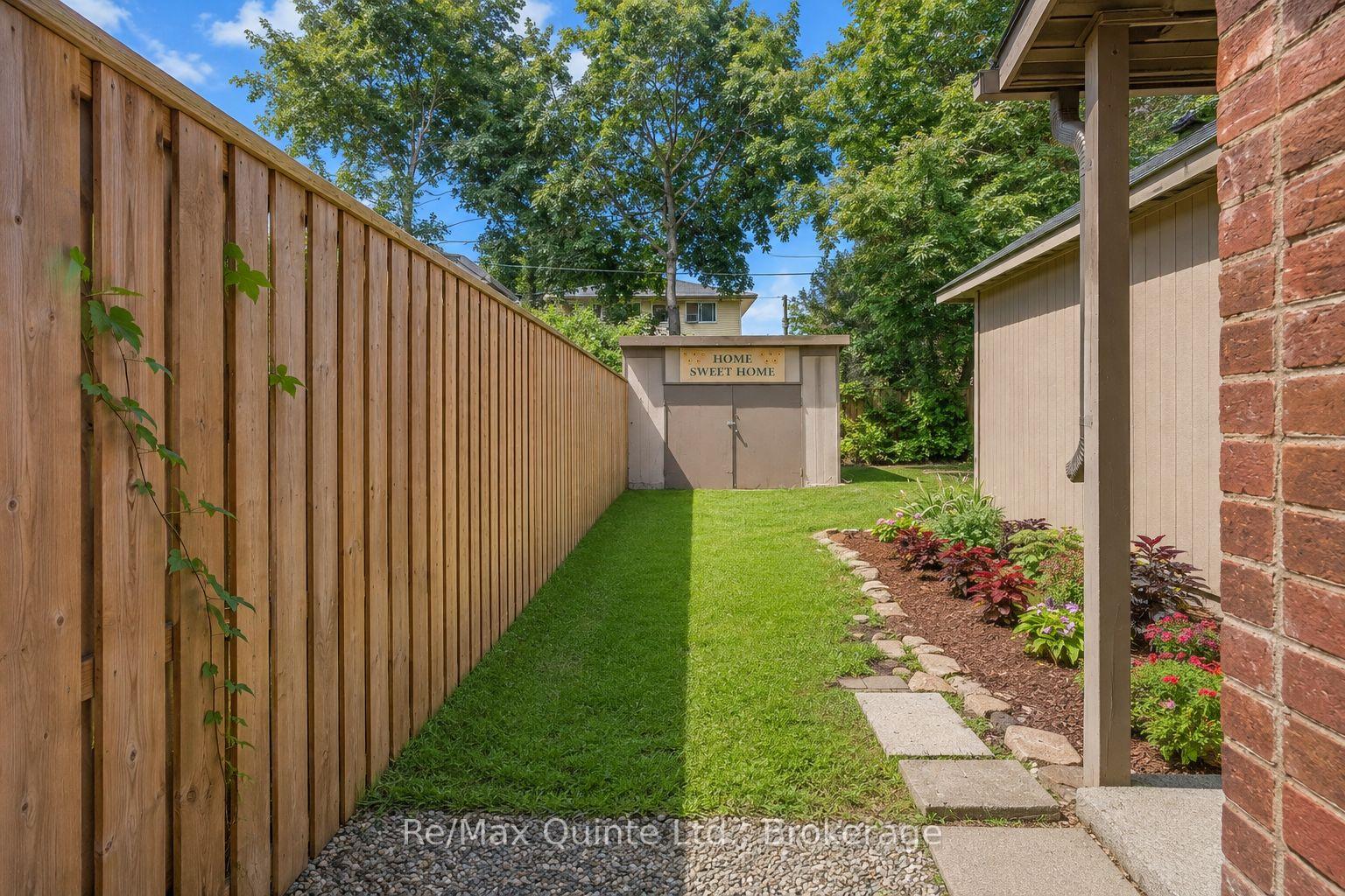 Photo 14 of 296 Coleman Street, Belleville, Belleville Ward — HOMEH