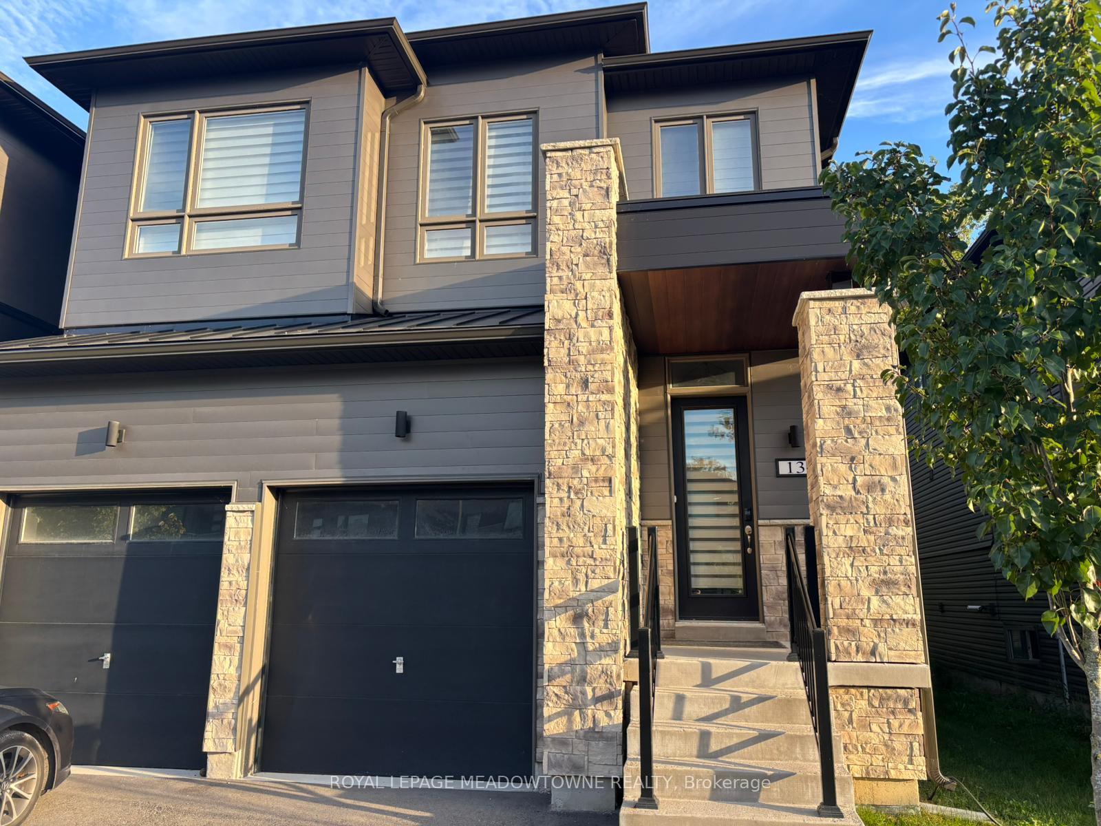Photo 2 of 13 Eberhardt Drive, Wasaga Beach — HOMEH