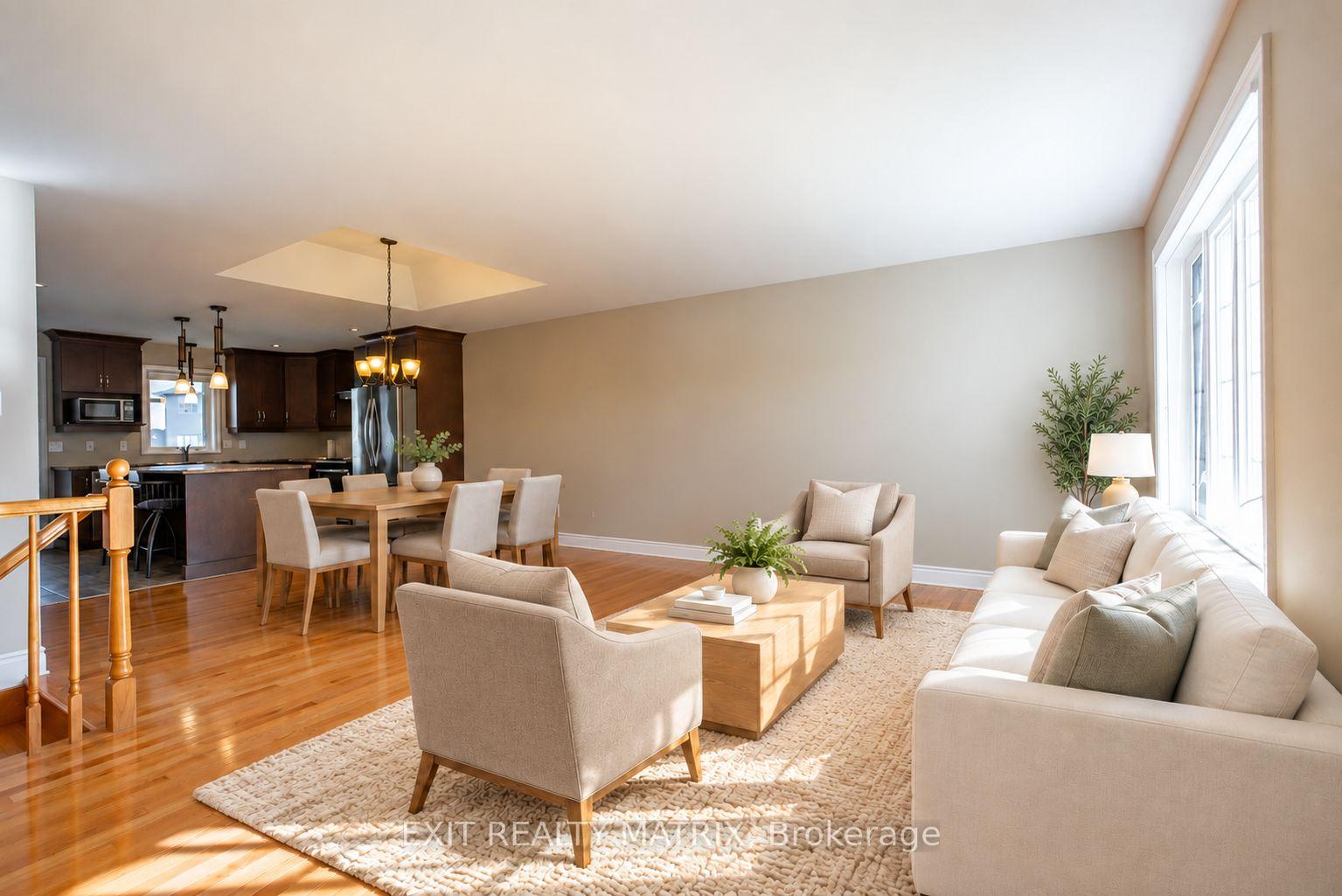 Photo 4 of 111 York Crossing, Russell, Village of Russell — HOMEH