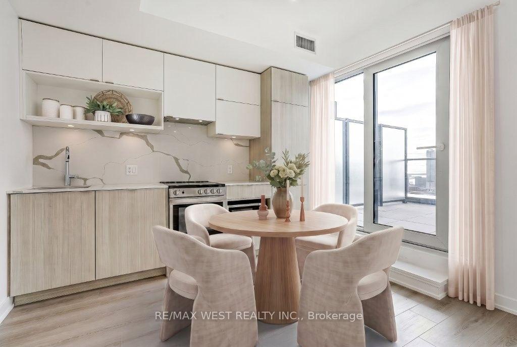 Photo 5 of Unit 2707, 100 Queen Street E, Toronto, Church-Yonge Corridor — HOMEH