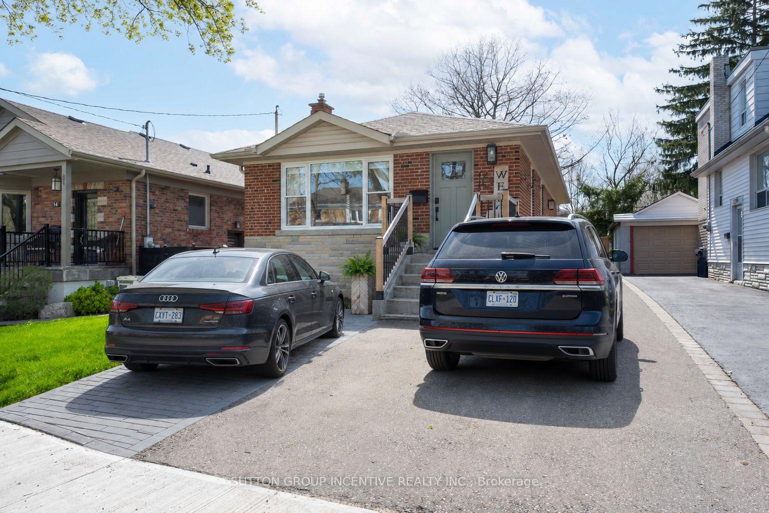 Photo 47 of 16 Robindale Avenue, Etobicoke, Alderwood — HOMEH