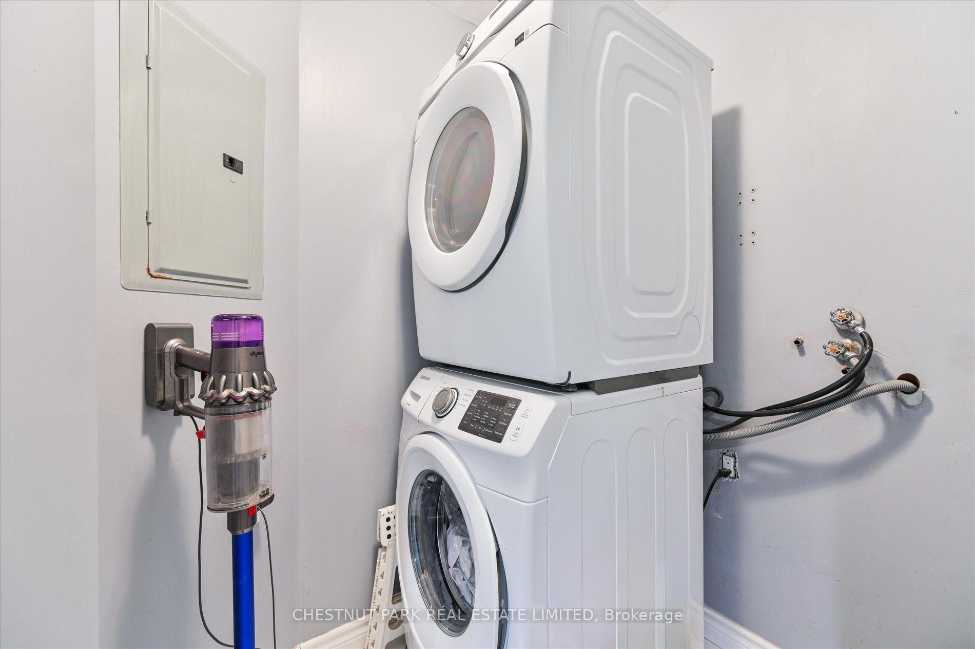 Photo 16 of Unit 406, 1750 Bayview Avenue, Toronto, Mount Pleasant East — HOMEH