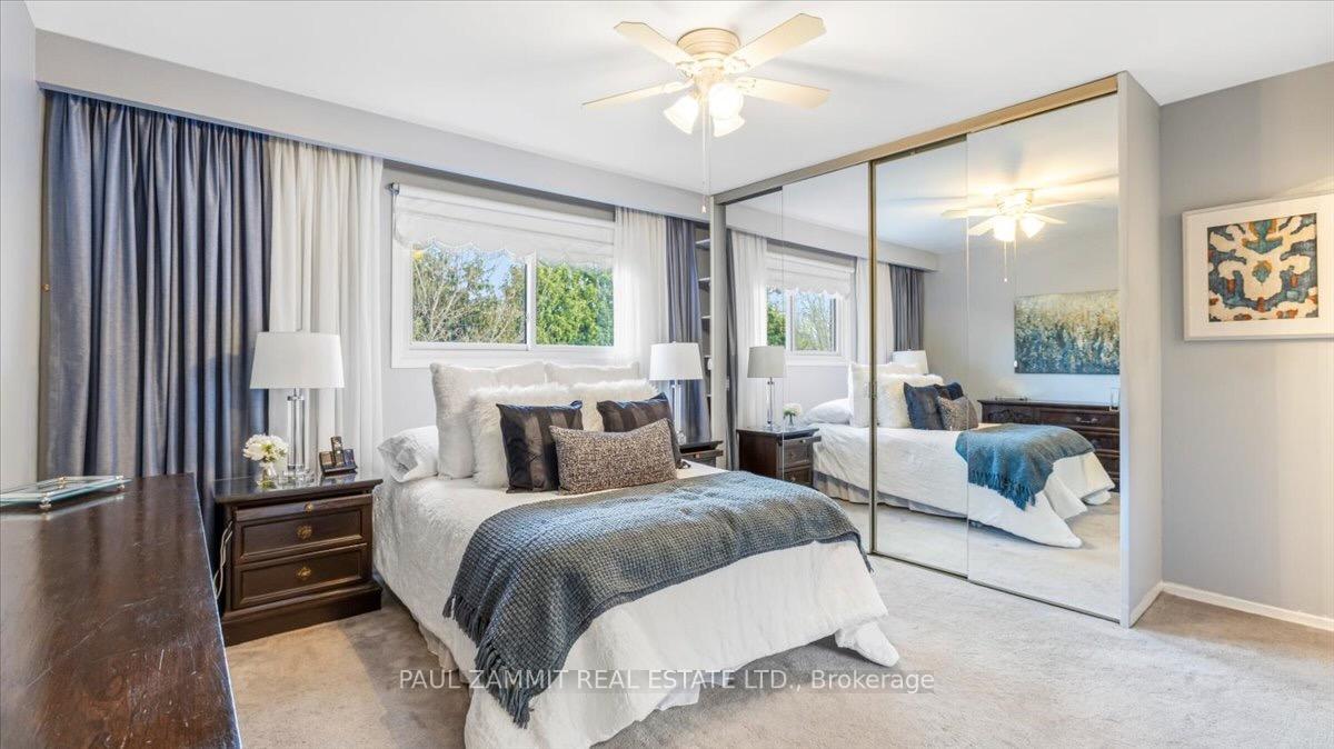 Photo 11 of 27 Ladyslipper Court, Markham, Bayview Glen — HOMEH