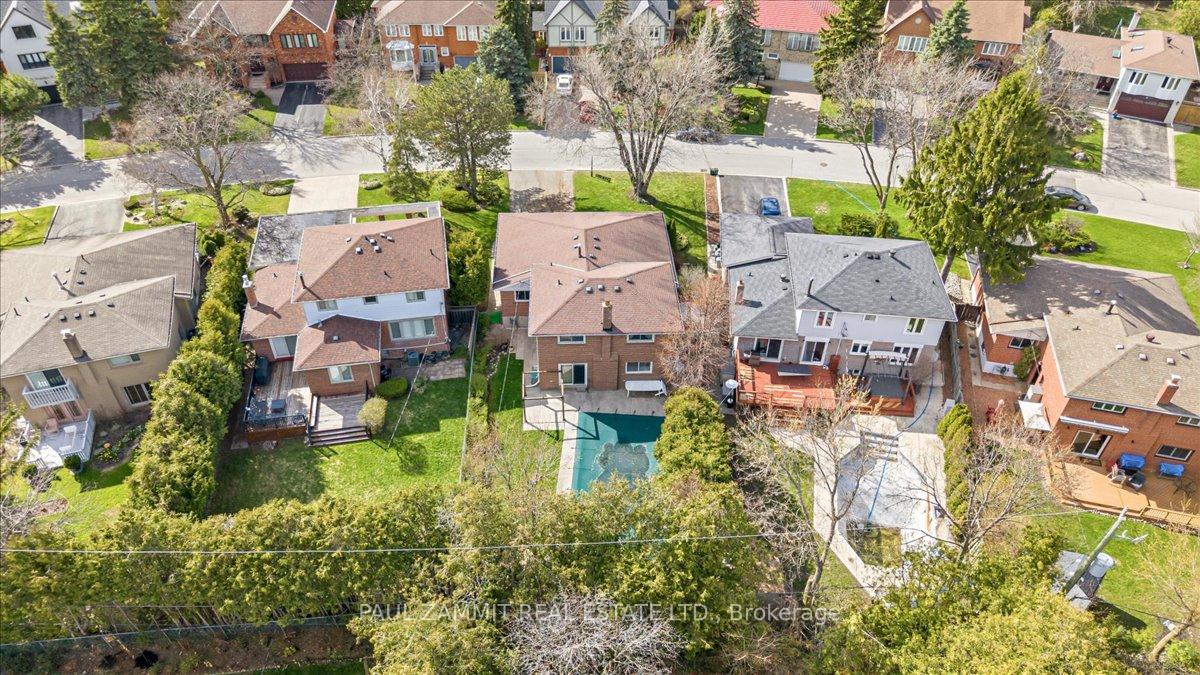 Photo 28 of 27 Ladyslipper Court, Markham, Bayview Glen — HOMEH