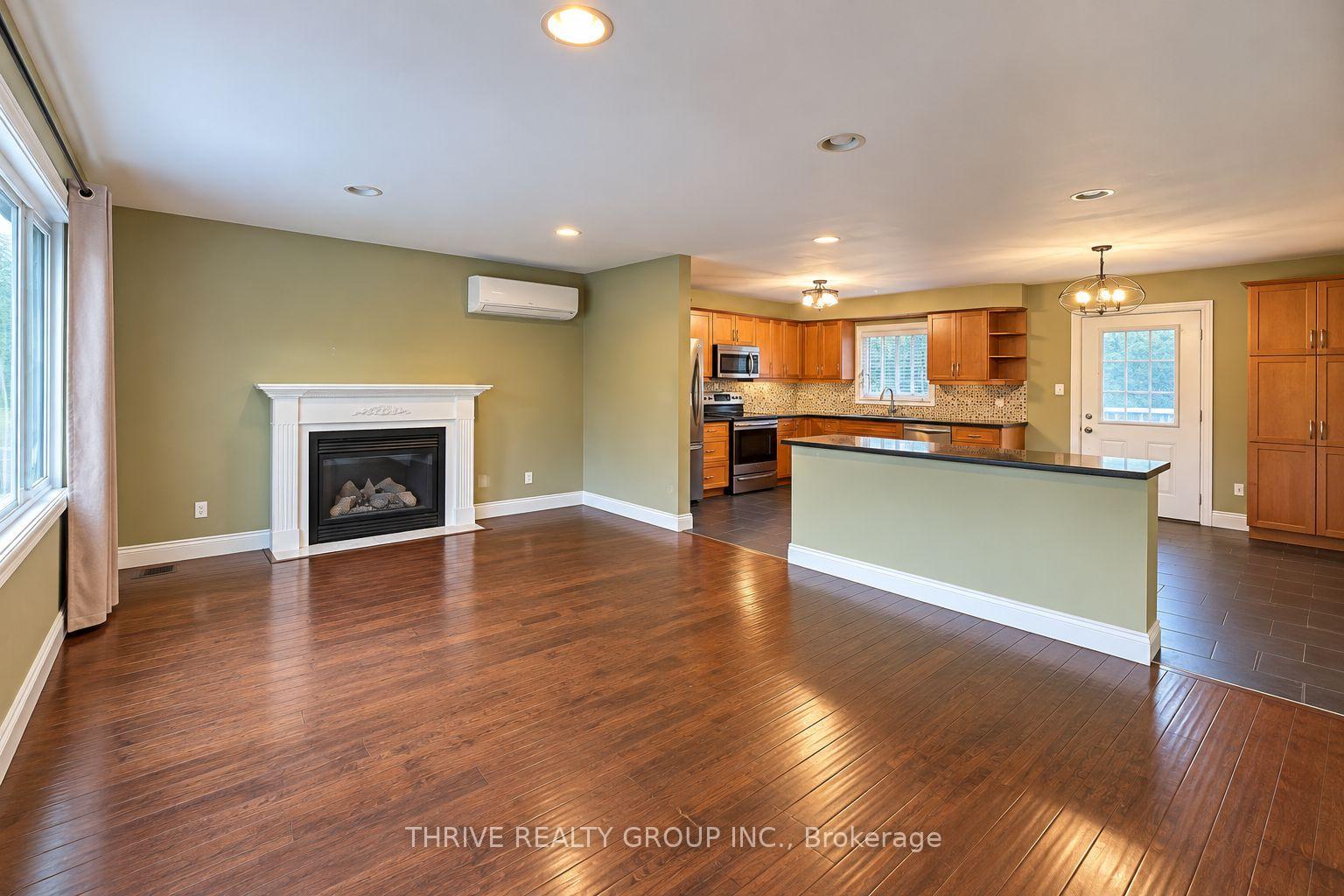 Photo 4 of Unit Upper, 562 Knights Hill Road, London, South O — HOMEH
