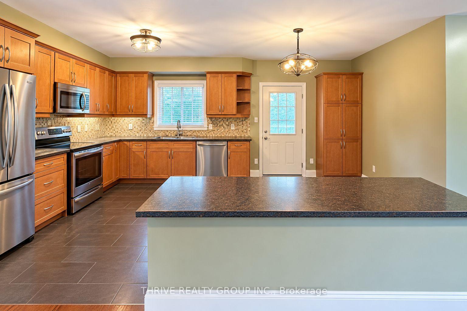 Photo 7 of Unit Upper, 562 Knights Hill Road, London, South O — HOMEH