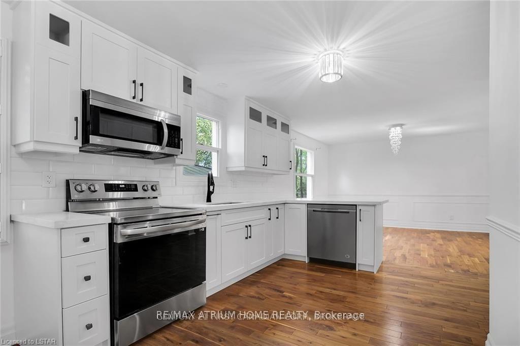 Photo 8 of 40 Stuyvesant Place, London, South N — HOMEH