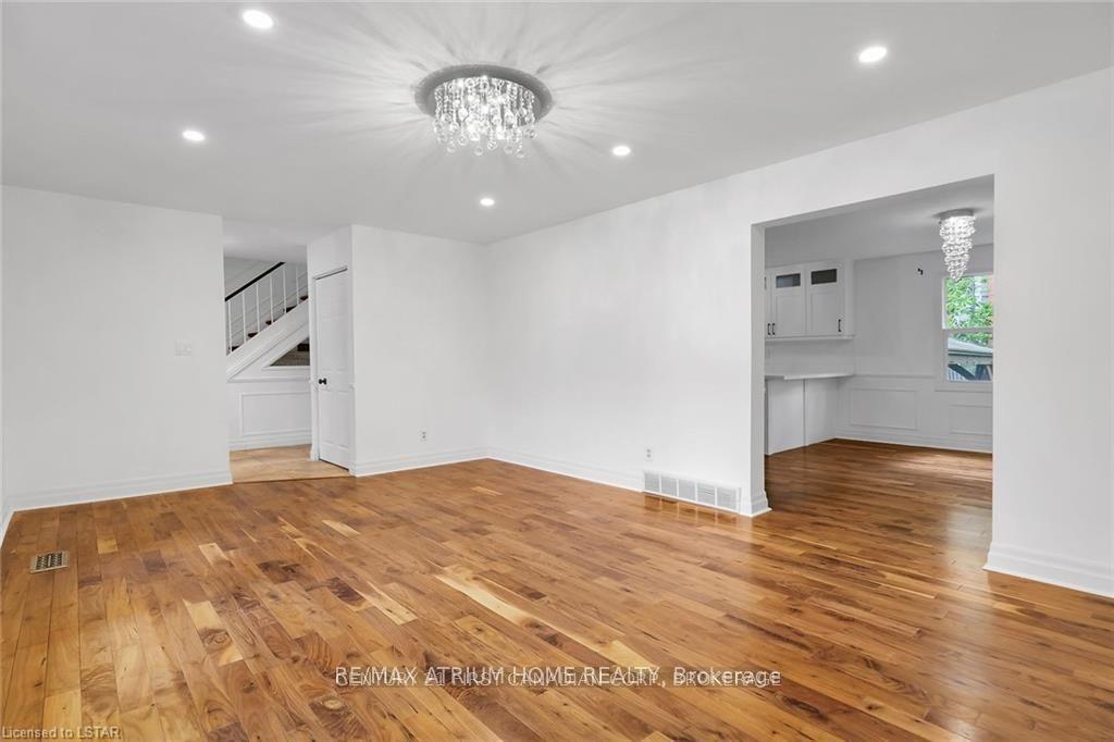 Photo 24 of 40 Stuyvesant Place, London, South N — HOMEH