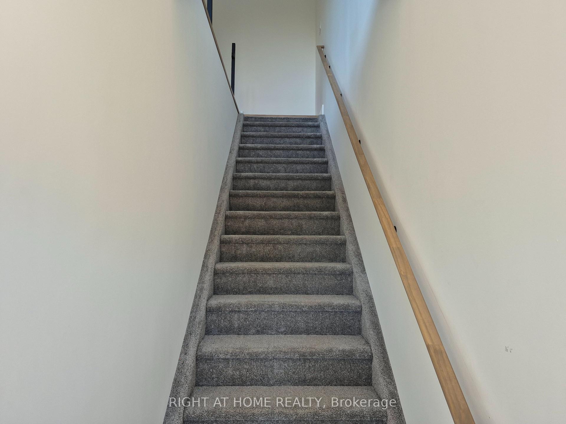 Photo 4 of Unit Unit # 1, 19 James Street, Arnprior, Arnprior — HOMEH