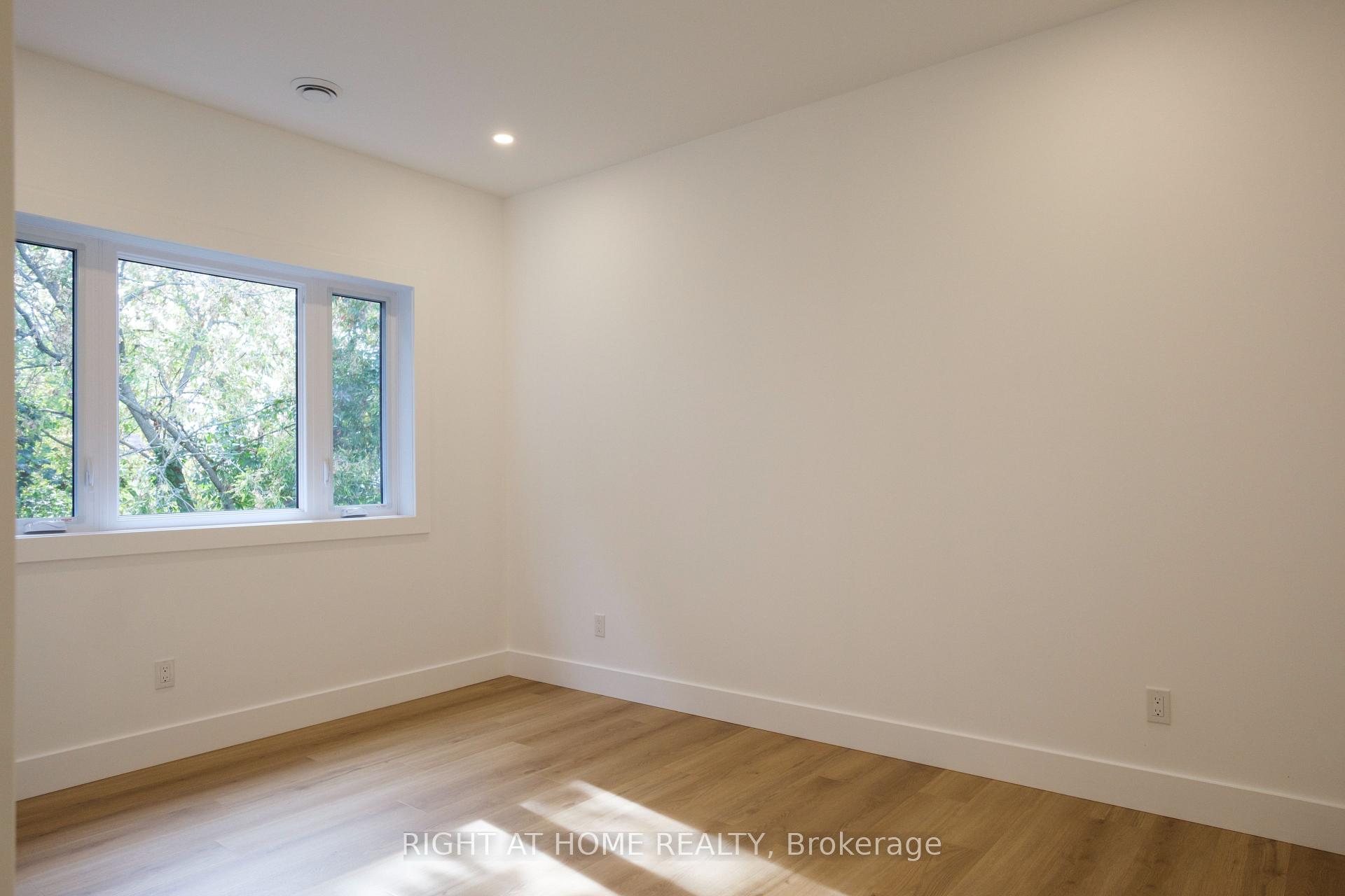Photo 12 of Unit Unit # 1, 19 James Street, Arnprior, Arnprior — HOMEH