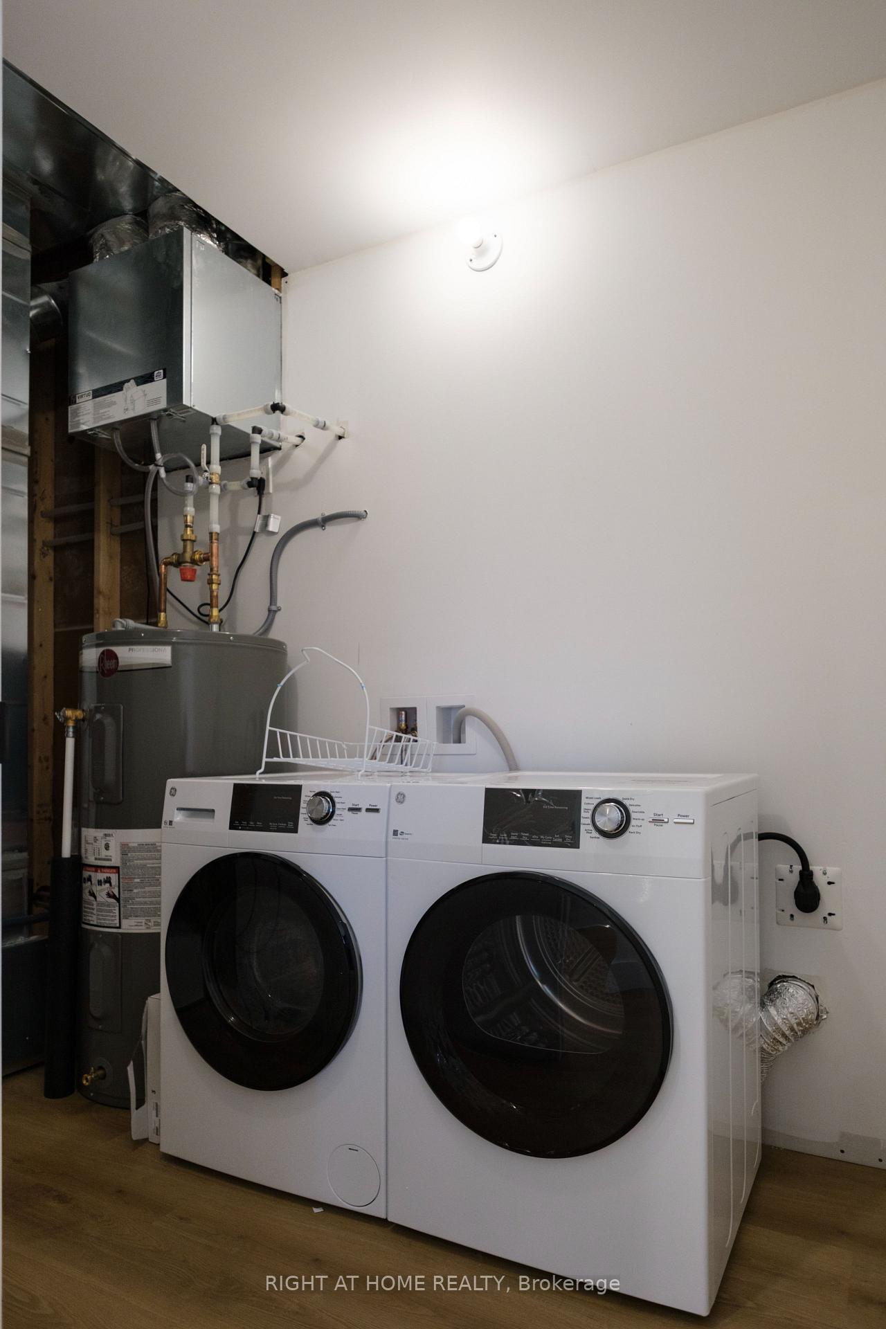Photo 22 of Unit Unit # 1, 19 James Street, Arnprior, Arnprior — HOMEH