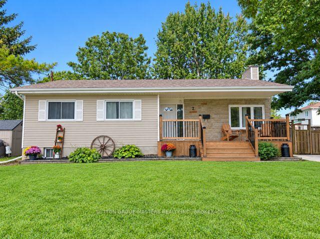 Photo 1 of 22 Quinte Avenue, Loyalist, Amherstview — HOMEH