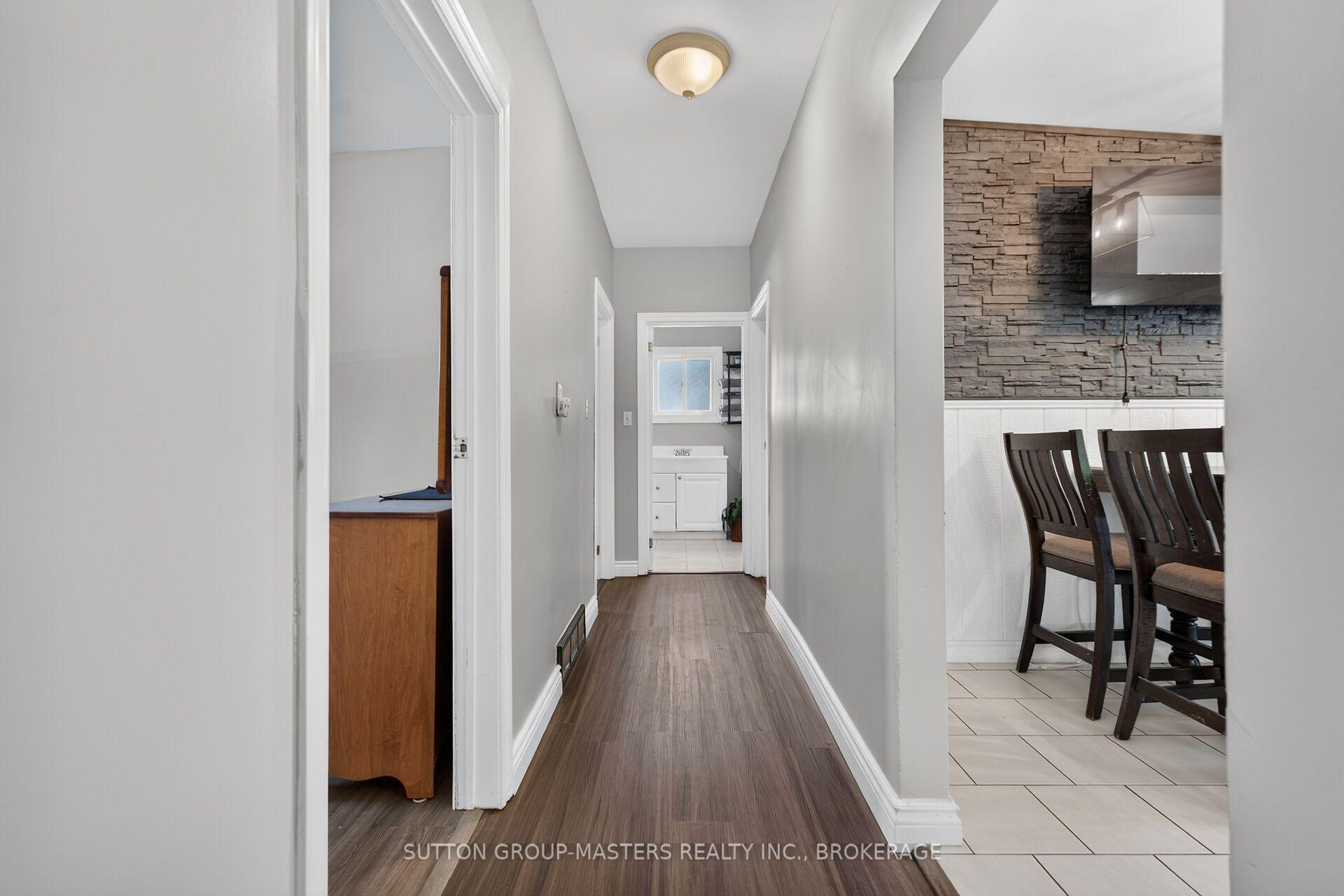 Photo 18 of 22 Quinte Avenue, Loyalist, Amherstview — HOMEH