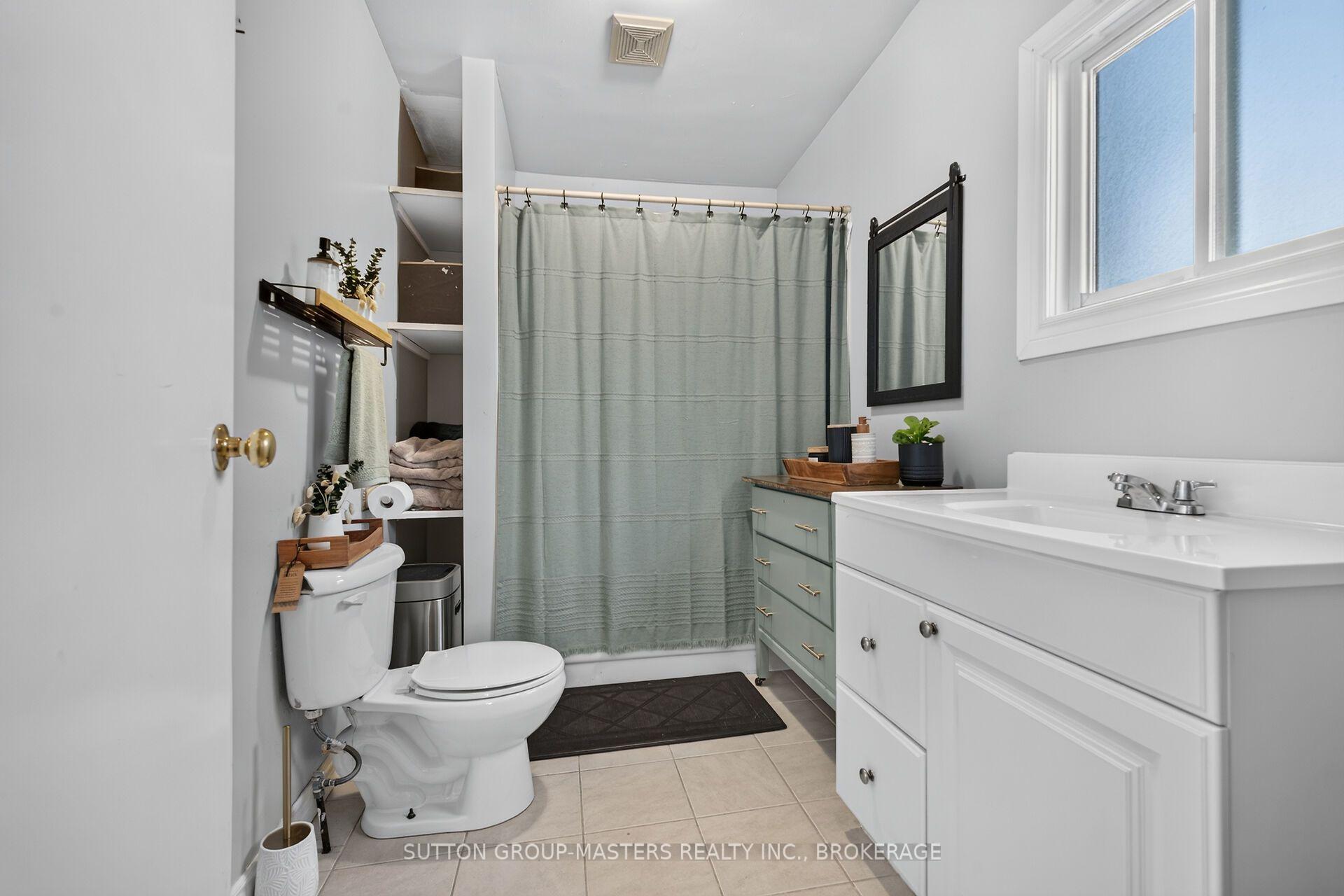 Photo 21 of 22 Quinte Avenue, Loyalist, Amherstview — HOMEH