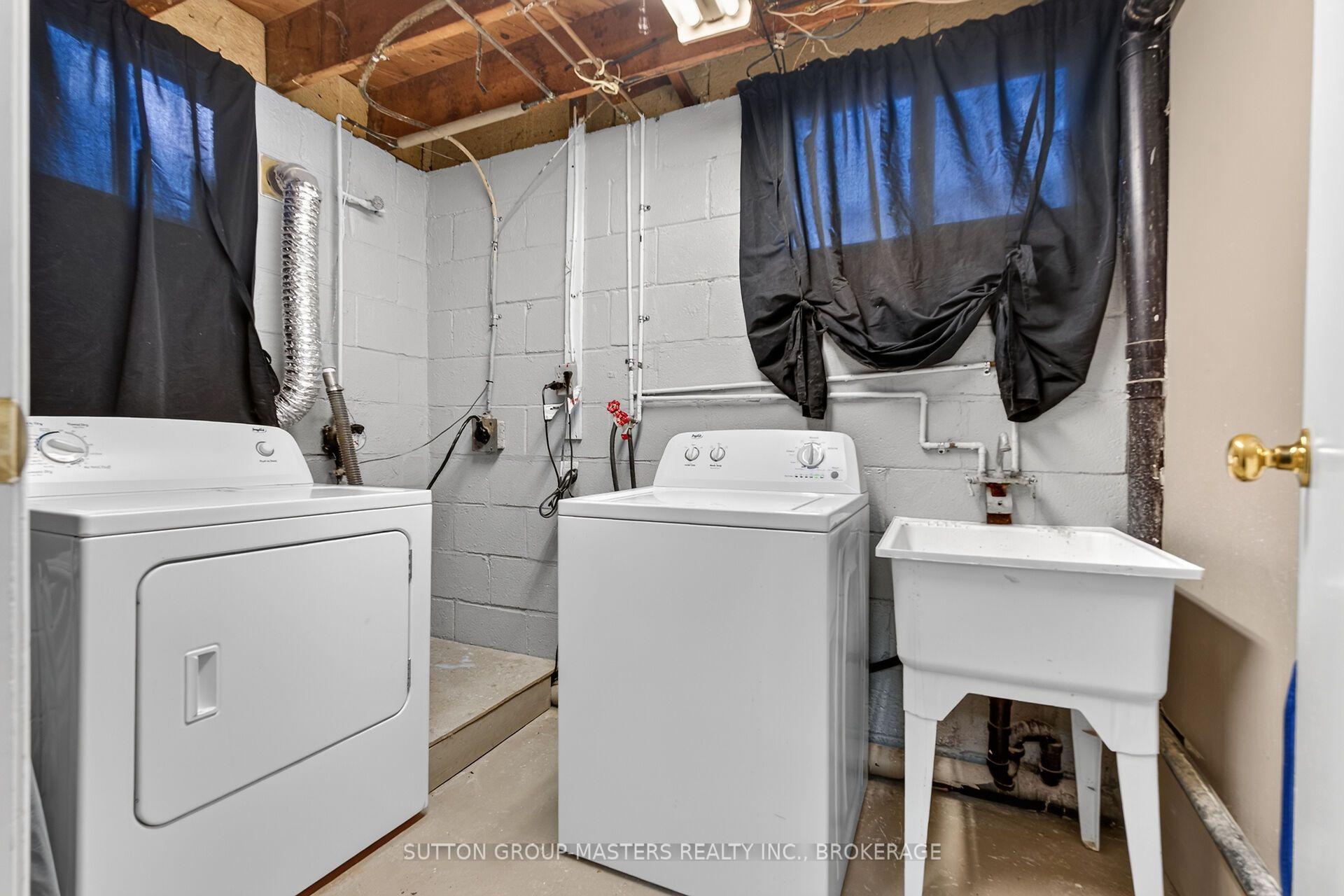 Photo 34 of 22 Quinte Avenue, Loyalist, Amherstview — HOMEH