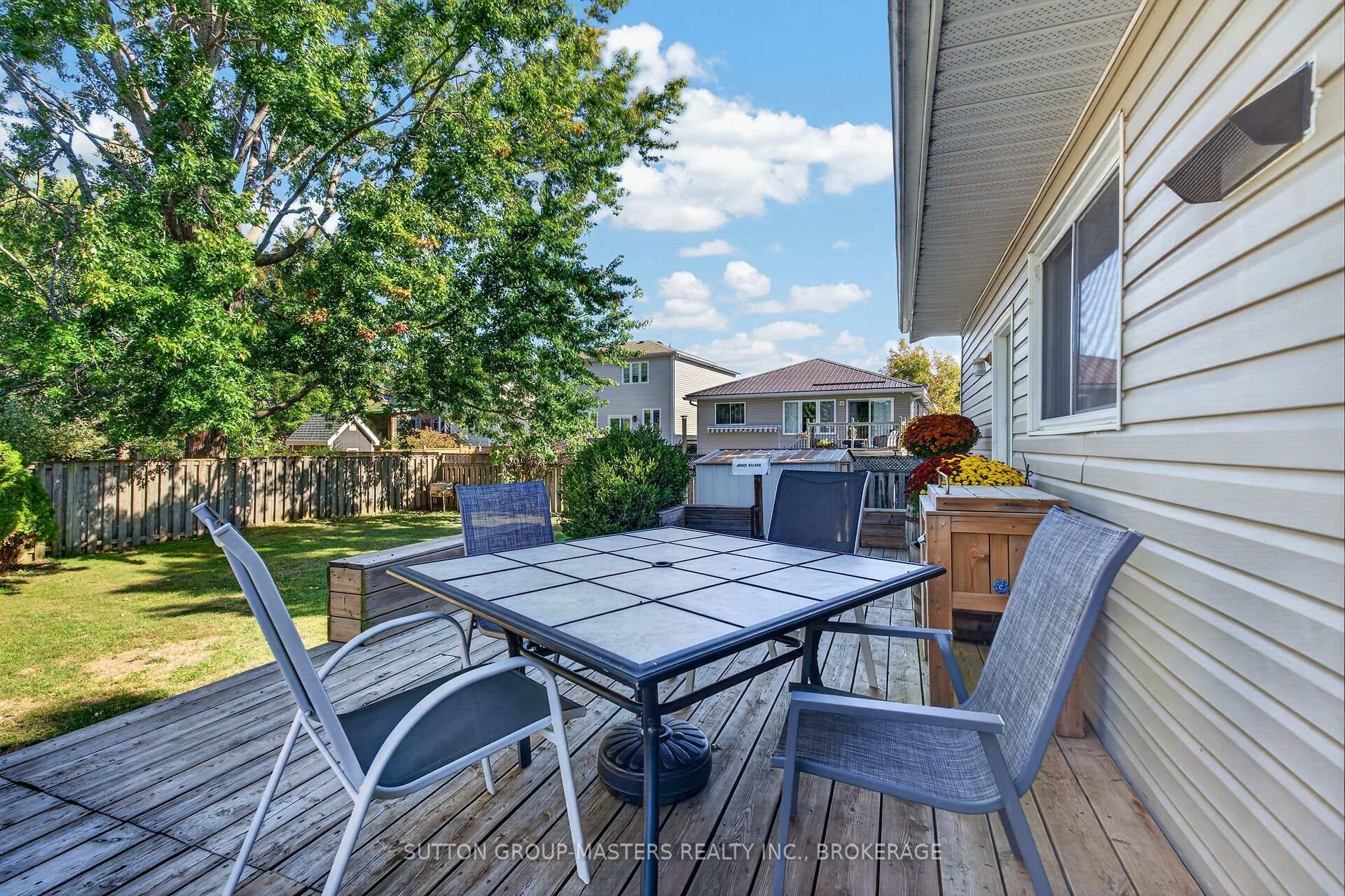 Photo 41 of 22 Quinte Avenue, Loyalist, Amherstview — HOMEH