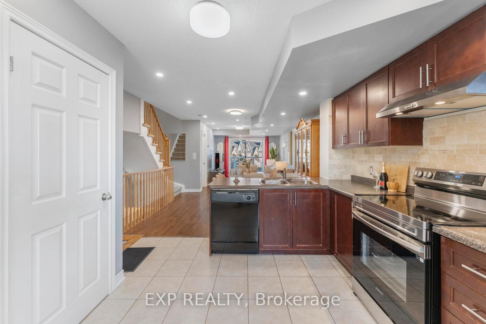 Photo 11 of Unit 13, 1380 Costigan Road, Milton, Clarke — HOMEH