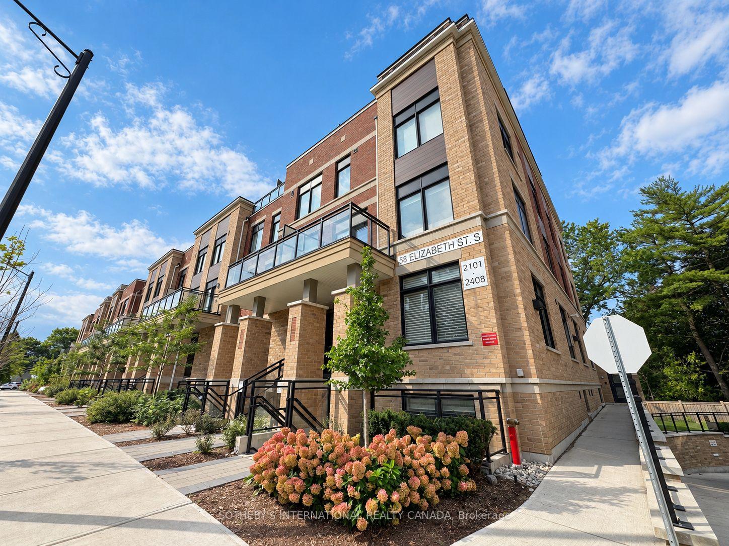 Photo of Unit 2102, 58 Elizabeth Street S