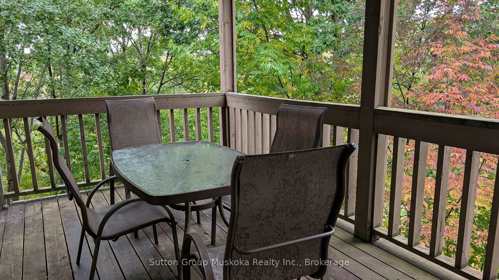 Photo 4 of 27-202 Golfview - Deerhurst Drive, Huntsville, Chaffey — HOMEH