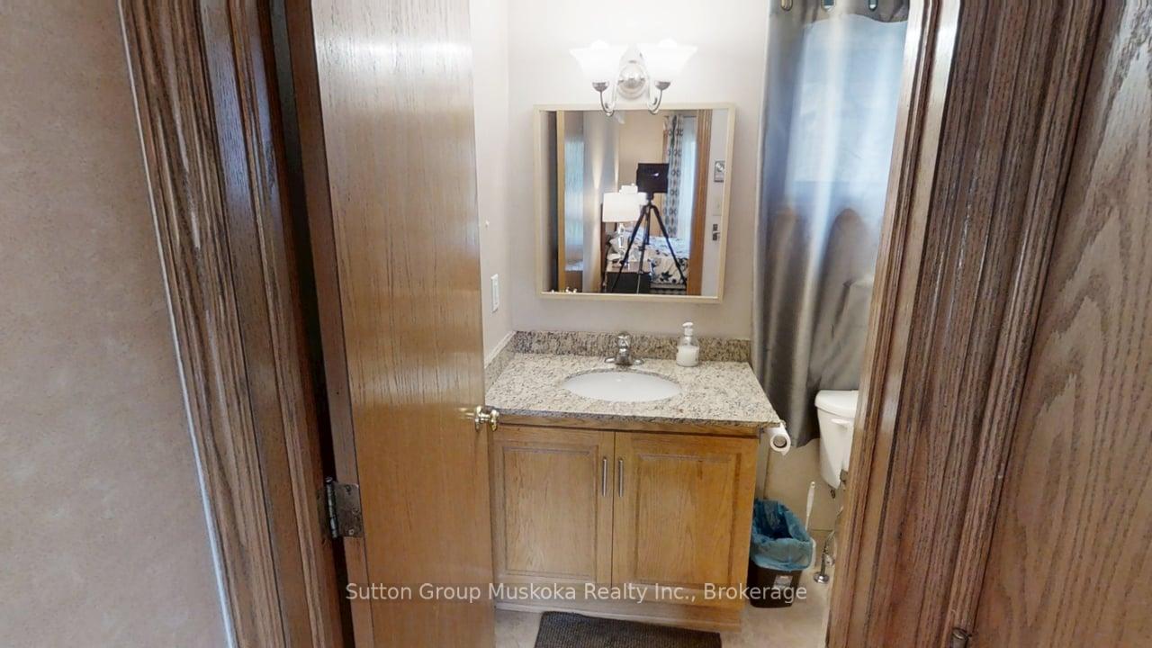 Photo 12 of 27-202 Golfview - Deerhurst Drive, Huntsville, Chaffey — HOMEH