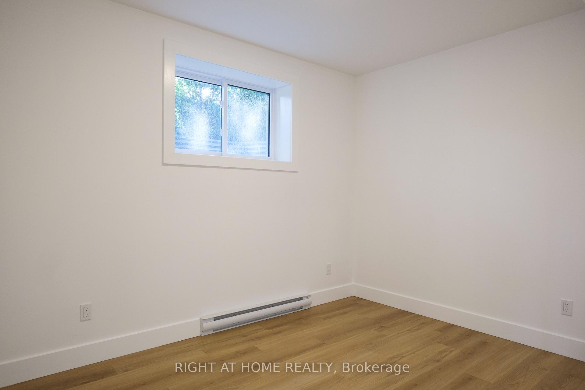Photo 10 of Unit Unit # 3, 19 James Street, Arnprior, Arnprior — HOMEH