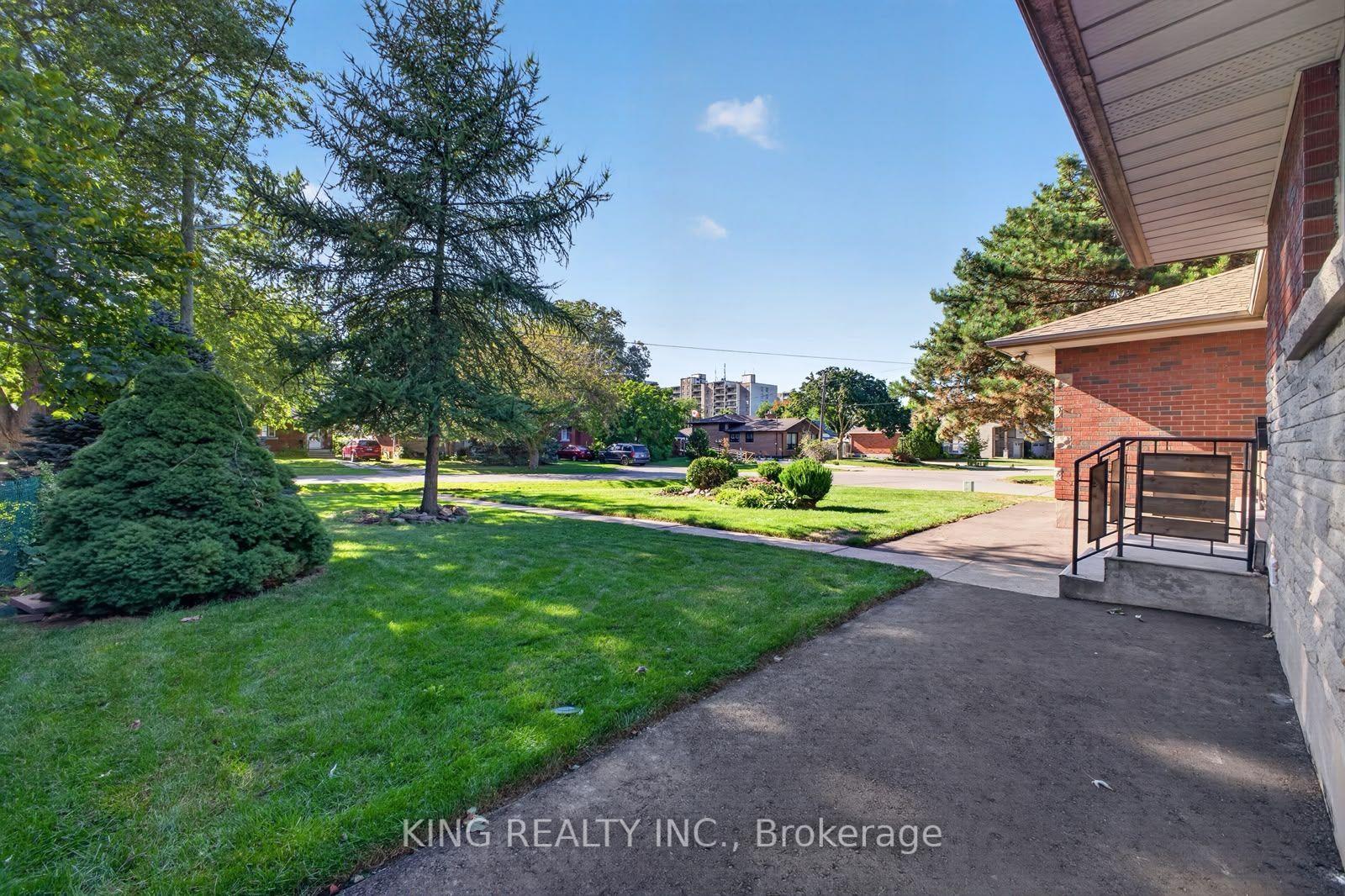 Photo 18 of 35 Hewko Street, St. Catharines, Fairview — HOMEH