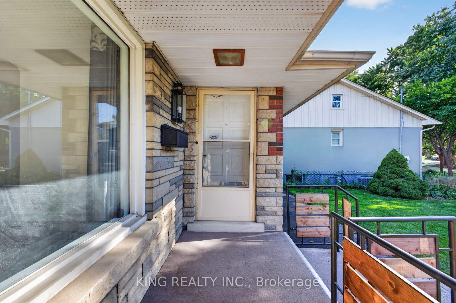 Photo 24 of 35 Hewko Street, St. Catharines, Fairview — HOMEH