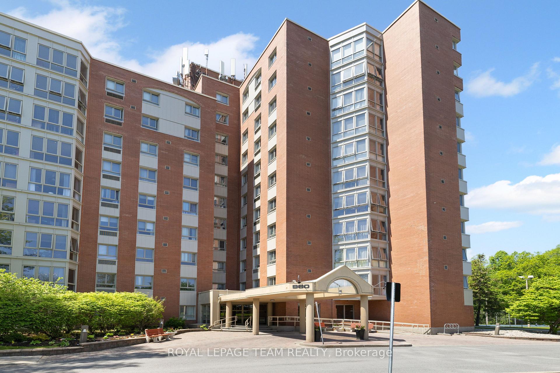 Photo of Unit 611, 960 teron Road