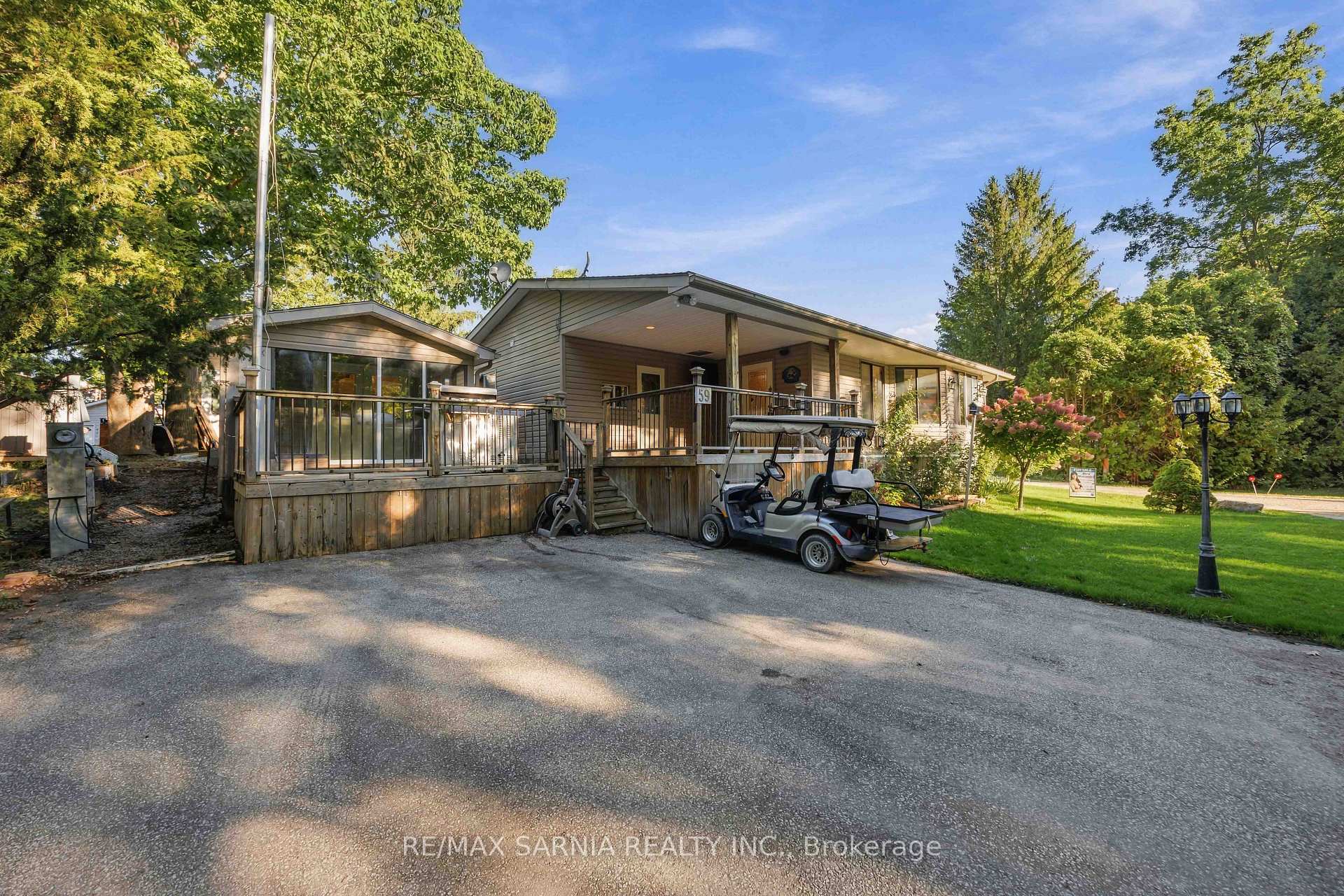 Front of Unit A59, 4895 Lakeshore Road
