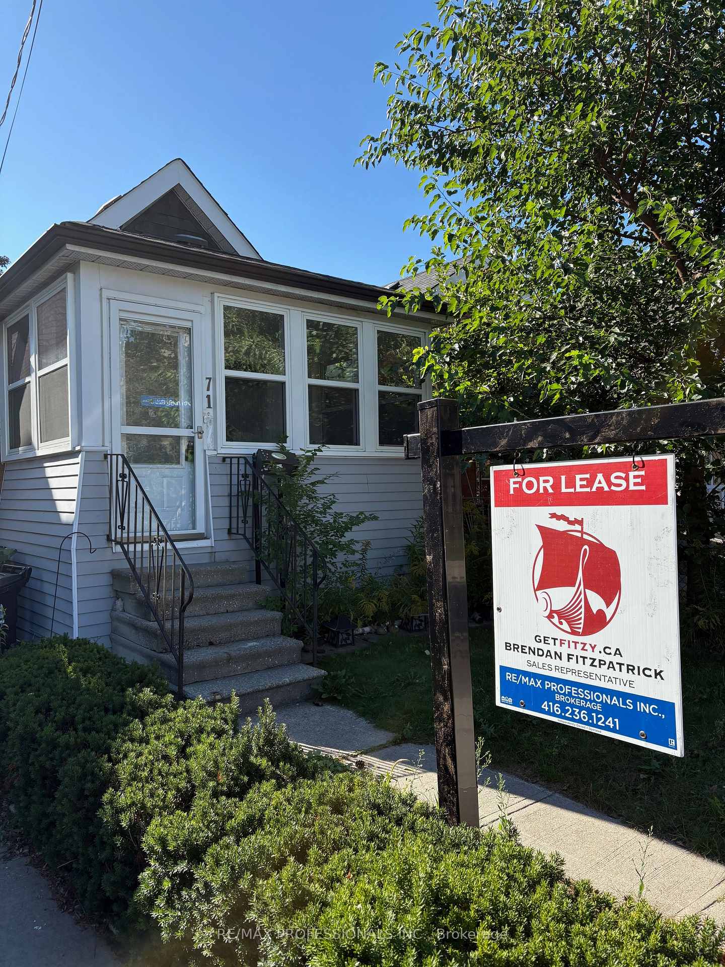 Photo 1 of 71 Bernice Crescent, Toronto, Rockcliffe-Smythe — HOMEH