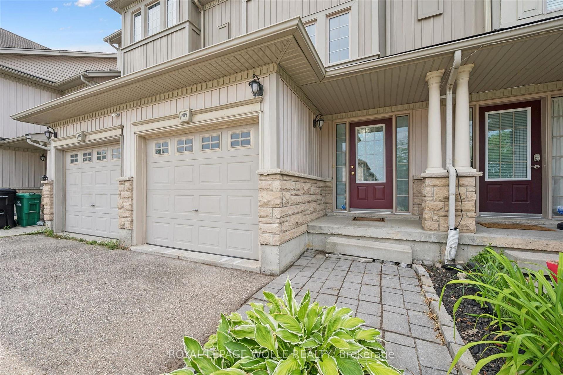 Photo 4 of Unit P89, 175 David Bergey Drive, Kitchener, Larentian West — HOMEH