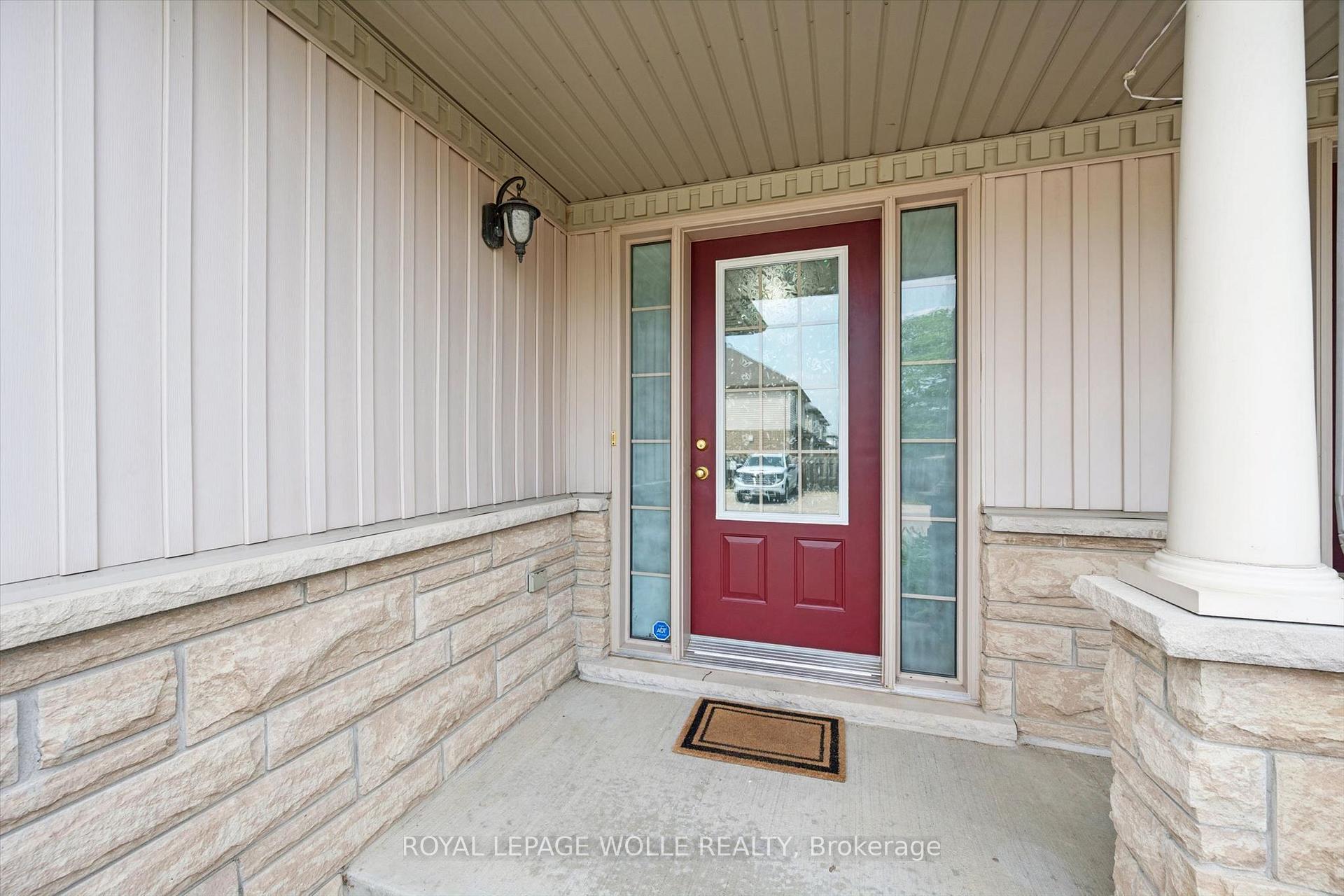 Photo 5 of Unit P89, 175 David Bergey Drive, Kitchener, Larentian West — HOMEH