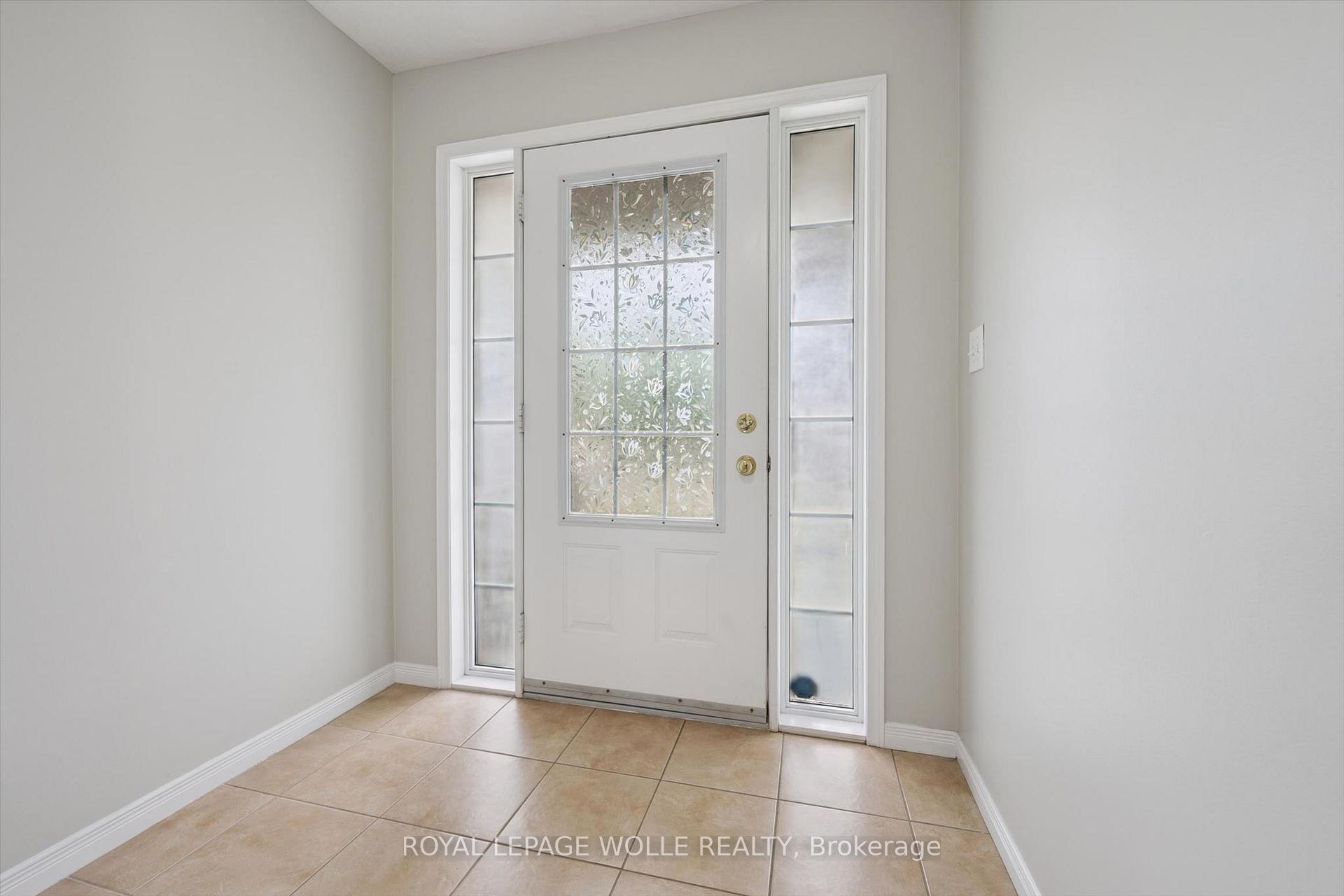 Photo 6 of Unit P89, 175 David Bergey Drive, Kitchener, Larentian West — HOMEH