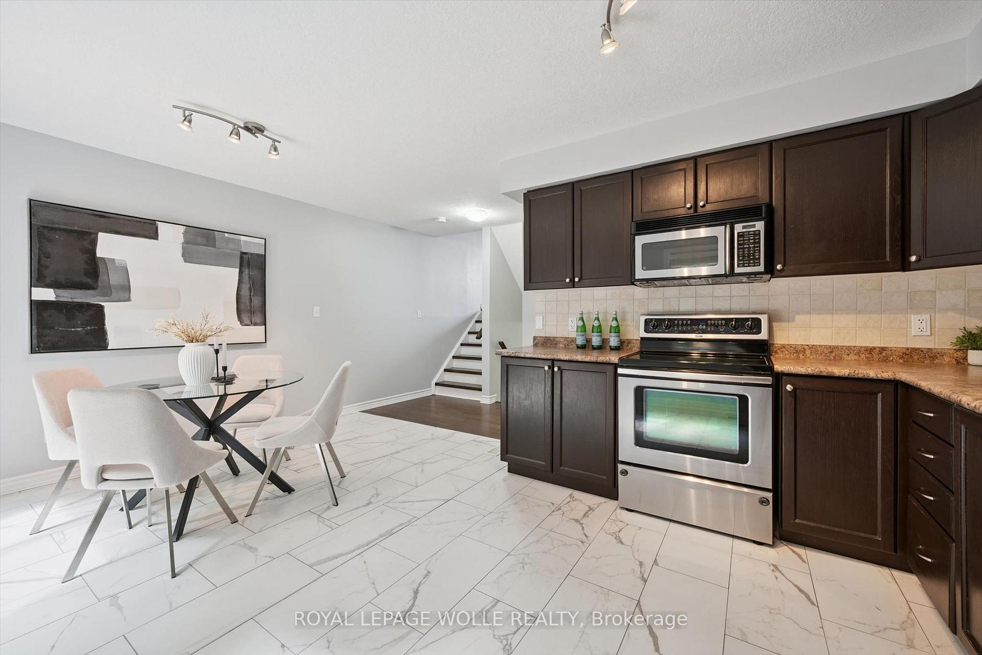 Photo 13 of Unit P89, 175 David Bergey Drive, Kitchener, Larentian West — HOMEH