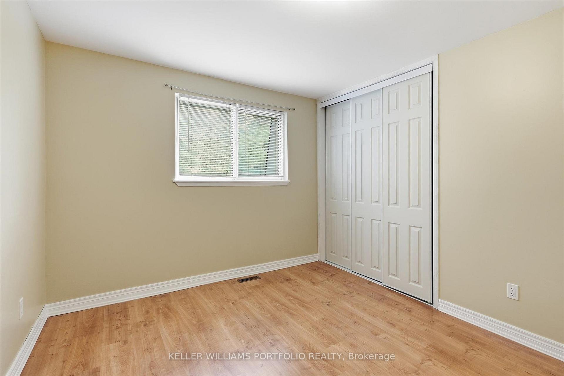 Photo 28 of 32 Henderson Drive, Aurora, Aurora Highlands — HOMEH