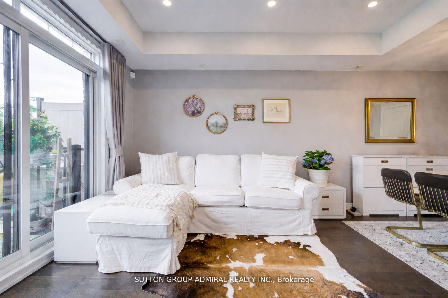 Photo 6 of Unit 3, 196 Pine Grove Road, Vaughan, Islington Woods — HOMEH