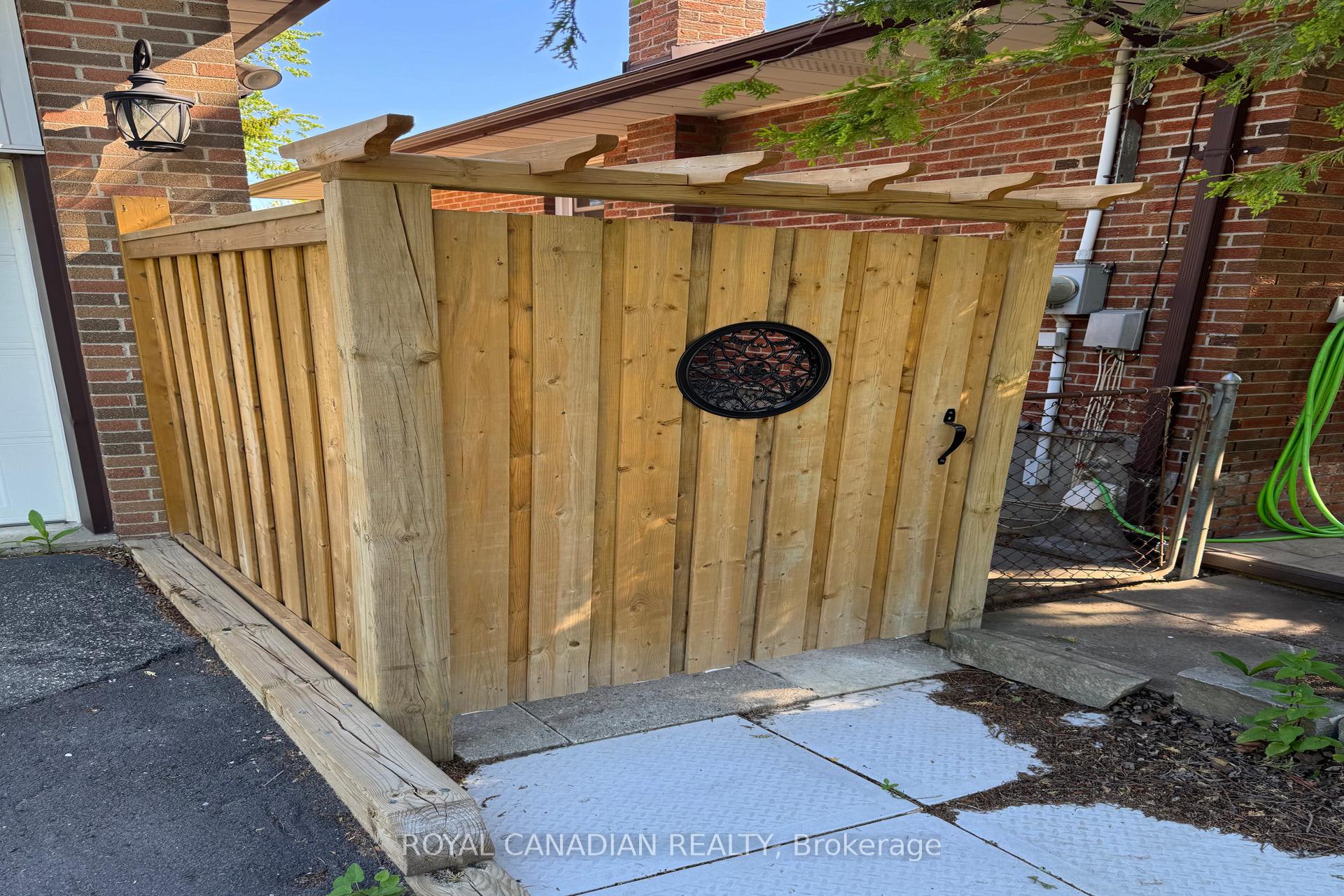 Photo 3 of Unit BSMT, 312 Coronation Drive, Scarborough, West Hill — HOMEH