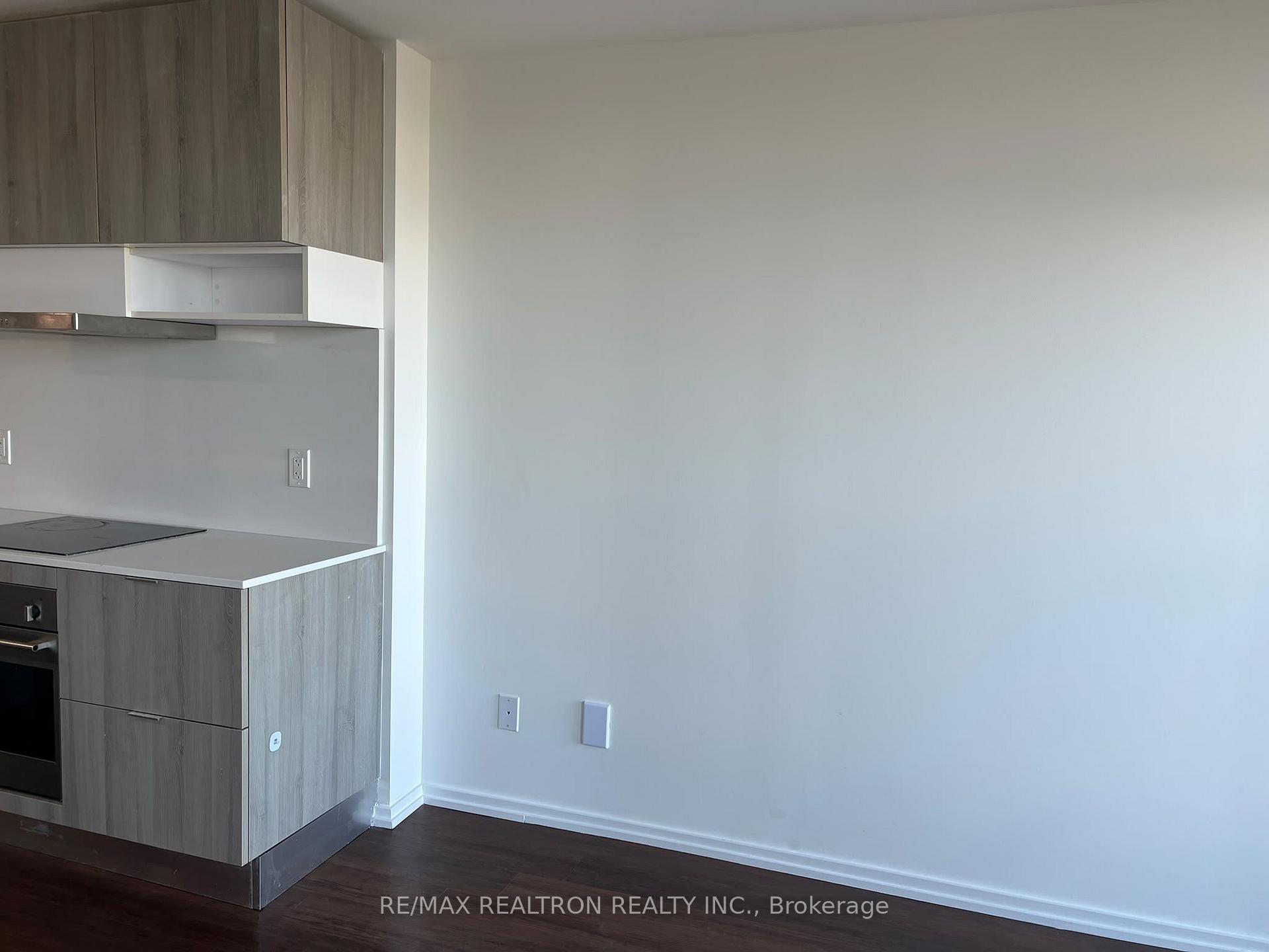 Photo 9 of Unit 2505, 5 Soudan Avenue, Toronto, Mount Pleasant West — HOMEH