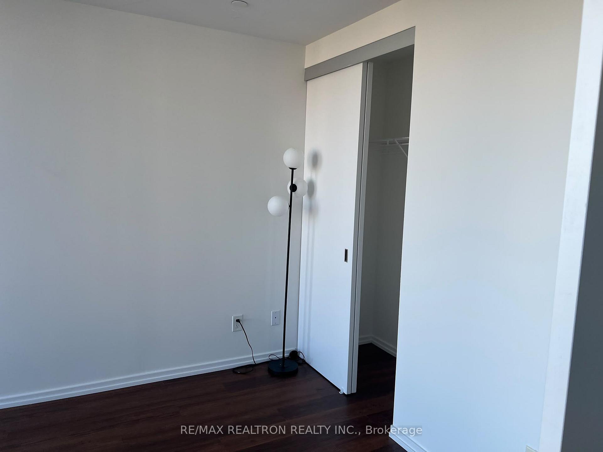 Photo 19 of Unit 2505, 5 Soudan Avenue, Toronto, Mount Pleasant West — HOMEH