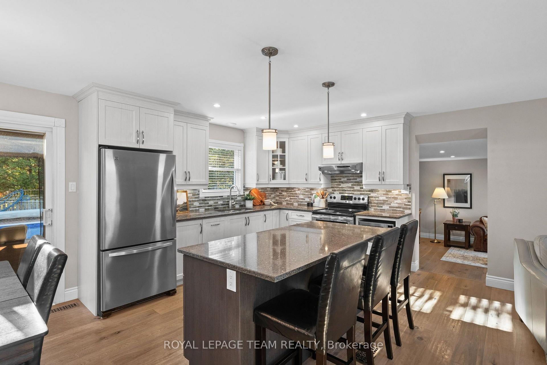 Photo 11 of 1610 Rideauvale Avenue, Ottawa, Kars — HOMEH