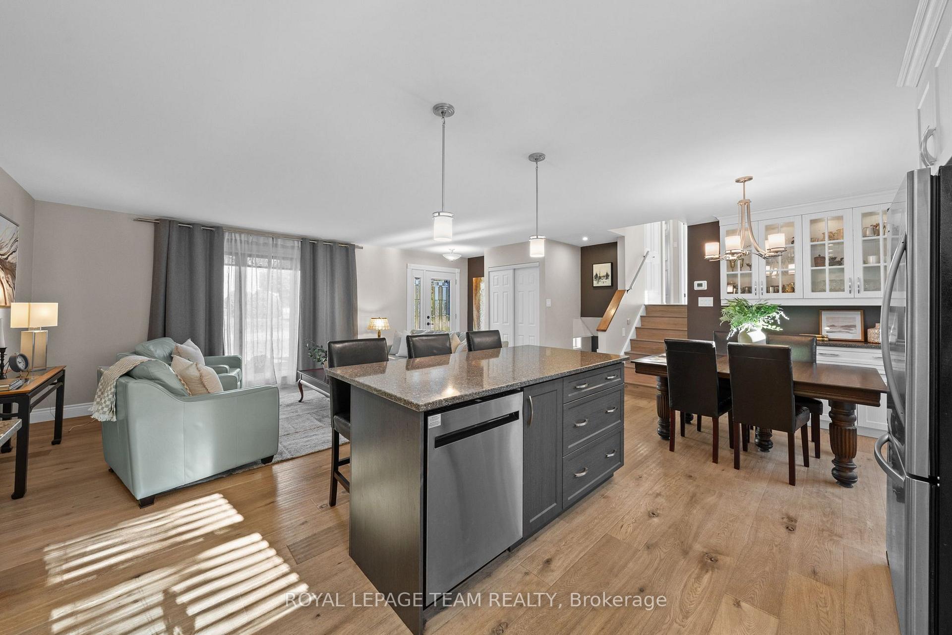 Photo 14 of 1610 Rideauvale Avenue, Ottawa, Kars — HOMEH