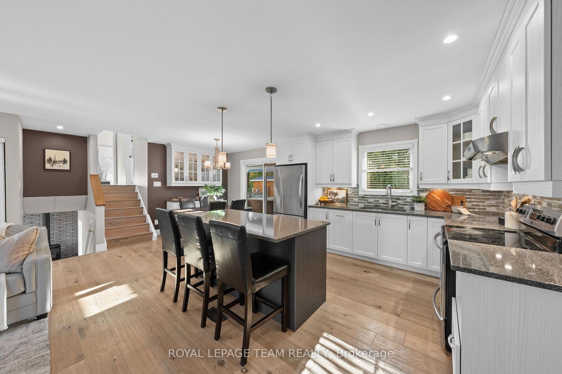 Photo 15 of 1610 Rideauvale Avenue, Ottawa, Kars — HOMEH