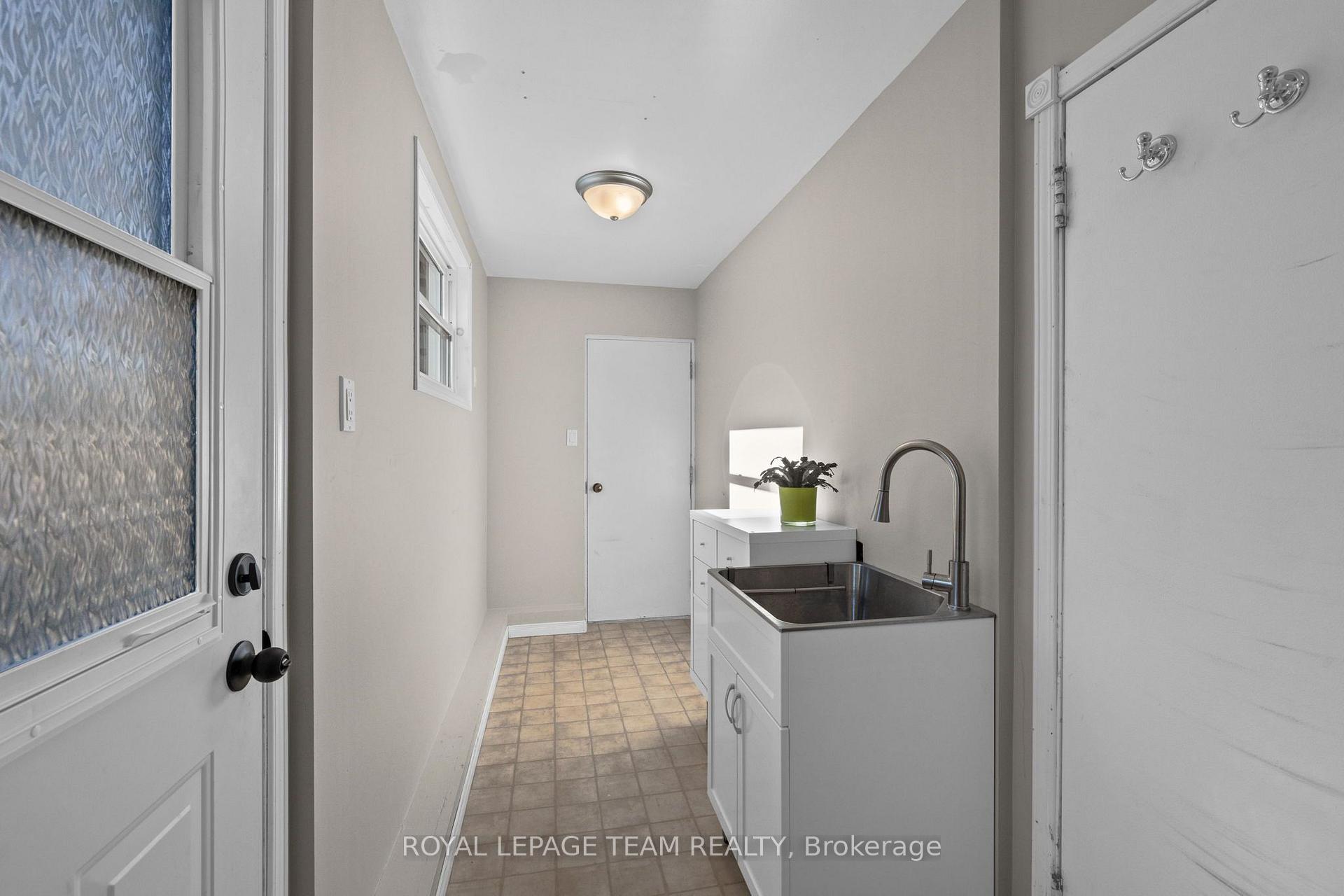 Photo 18 of 1610 Rideauvale Avenue, Ottawa, Kars — HOMEH