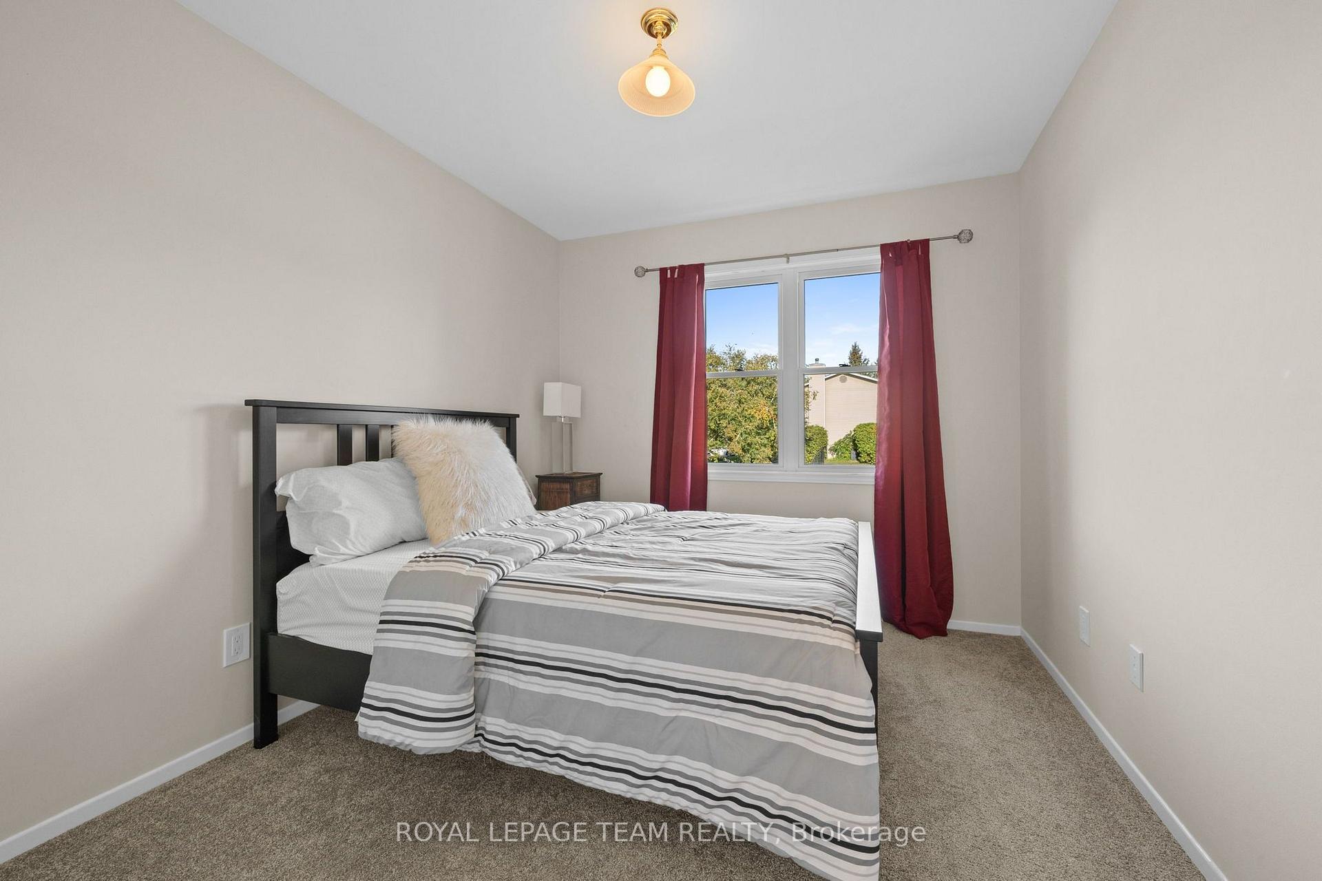 Photo 23 of 1610 Rideauvale Avenue, Ottawa, Kars — HOMEH