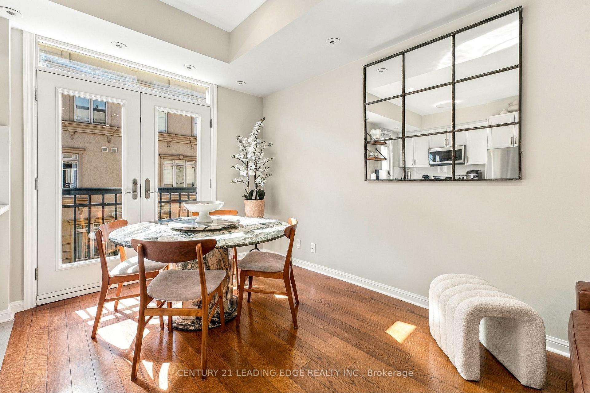 Photo 6 of Unit TH5, 98 Carr Street, Toronto, Kensington-Chinatown — HOMEH