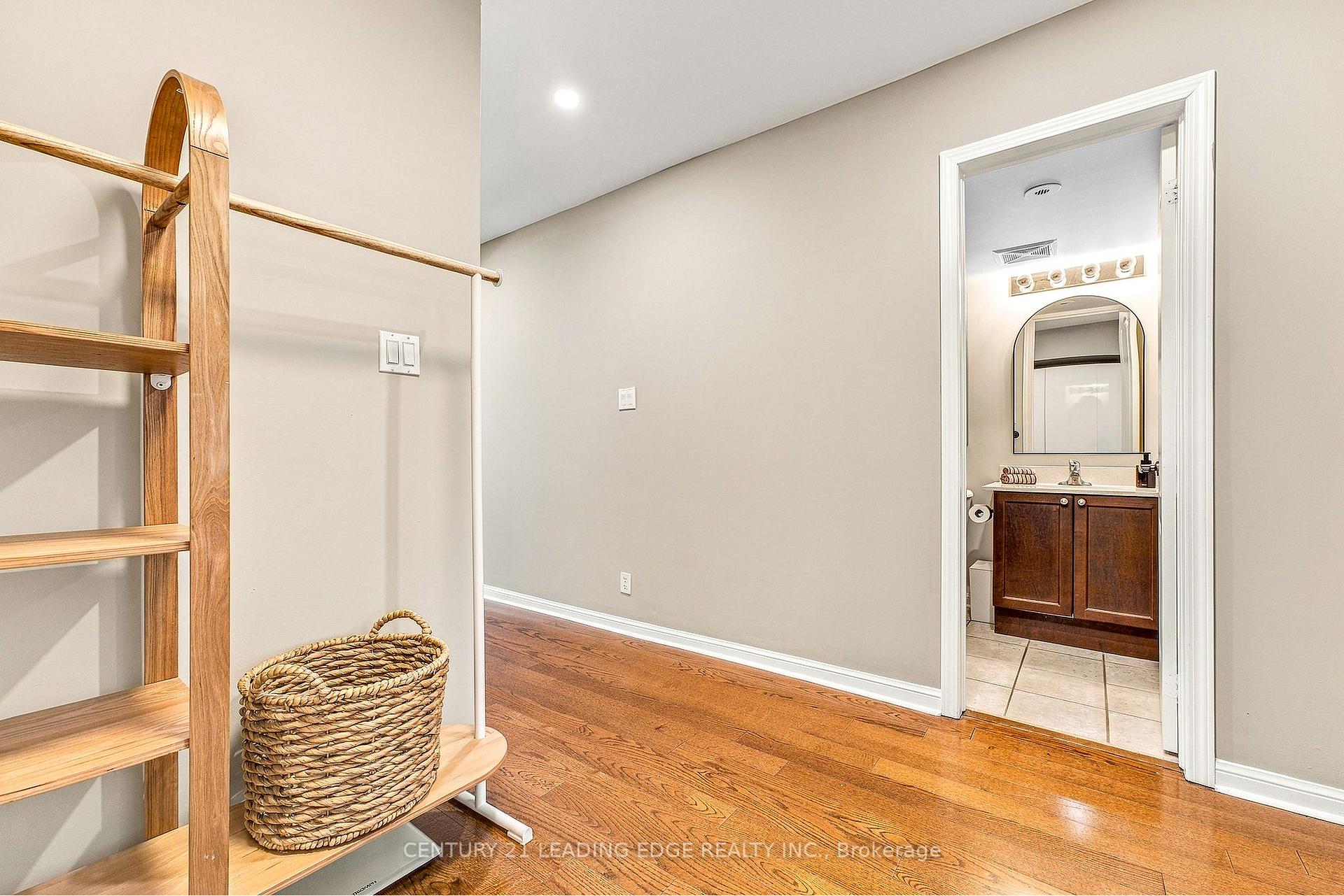 Photo 15 of Unit TH5, 98 Carr Street, Toronto, Kensington-Chinatown — HOMEH